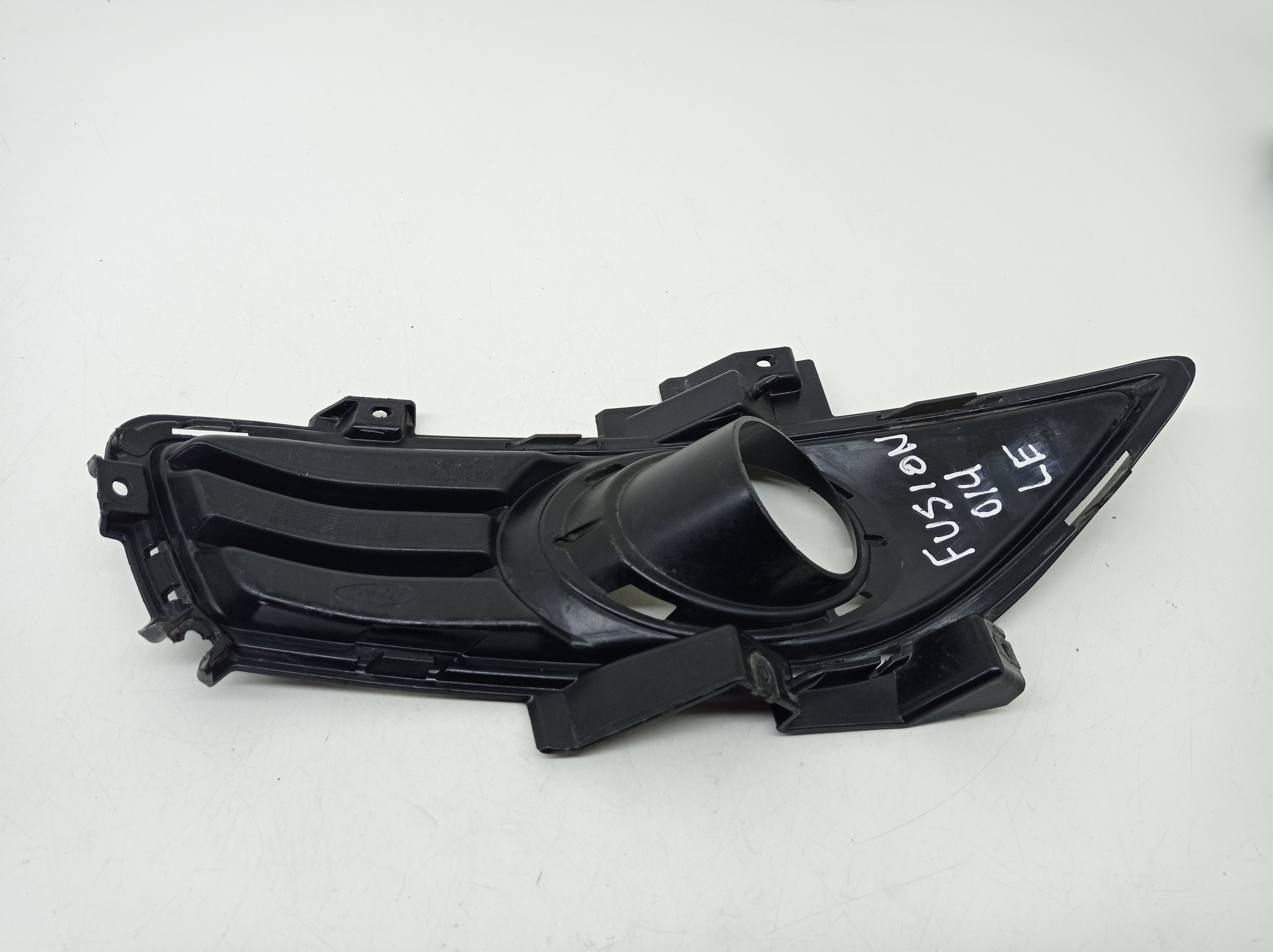 Moldura Farol De Milha Esquerdo Ford Fusion 2014  Preto Esquerdo 5