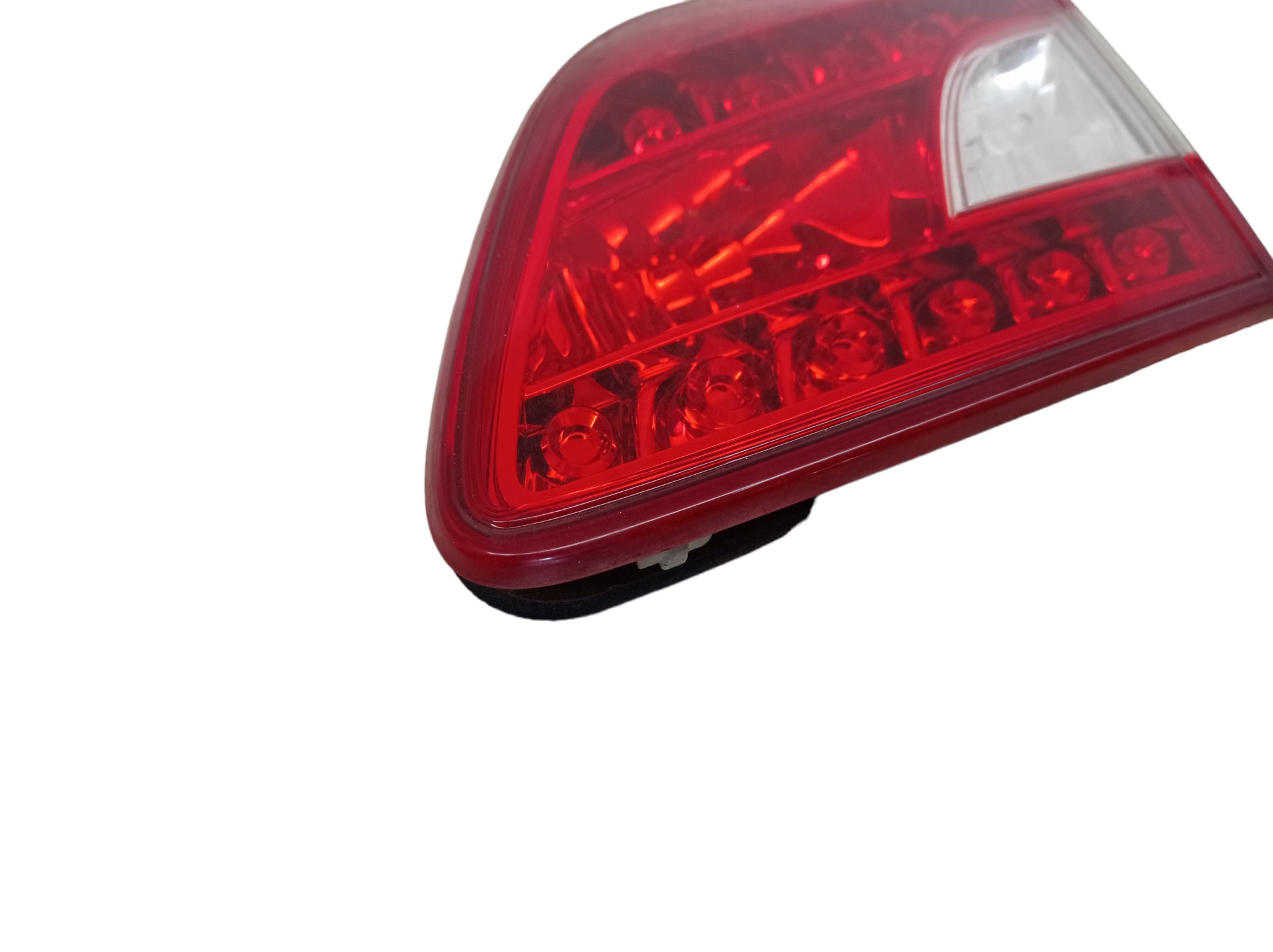 Lanterna Led Tampa Traseira Direita Nissan Sentra 2015 2