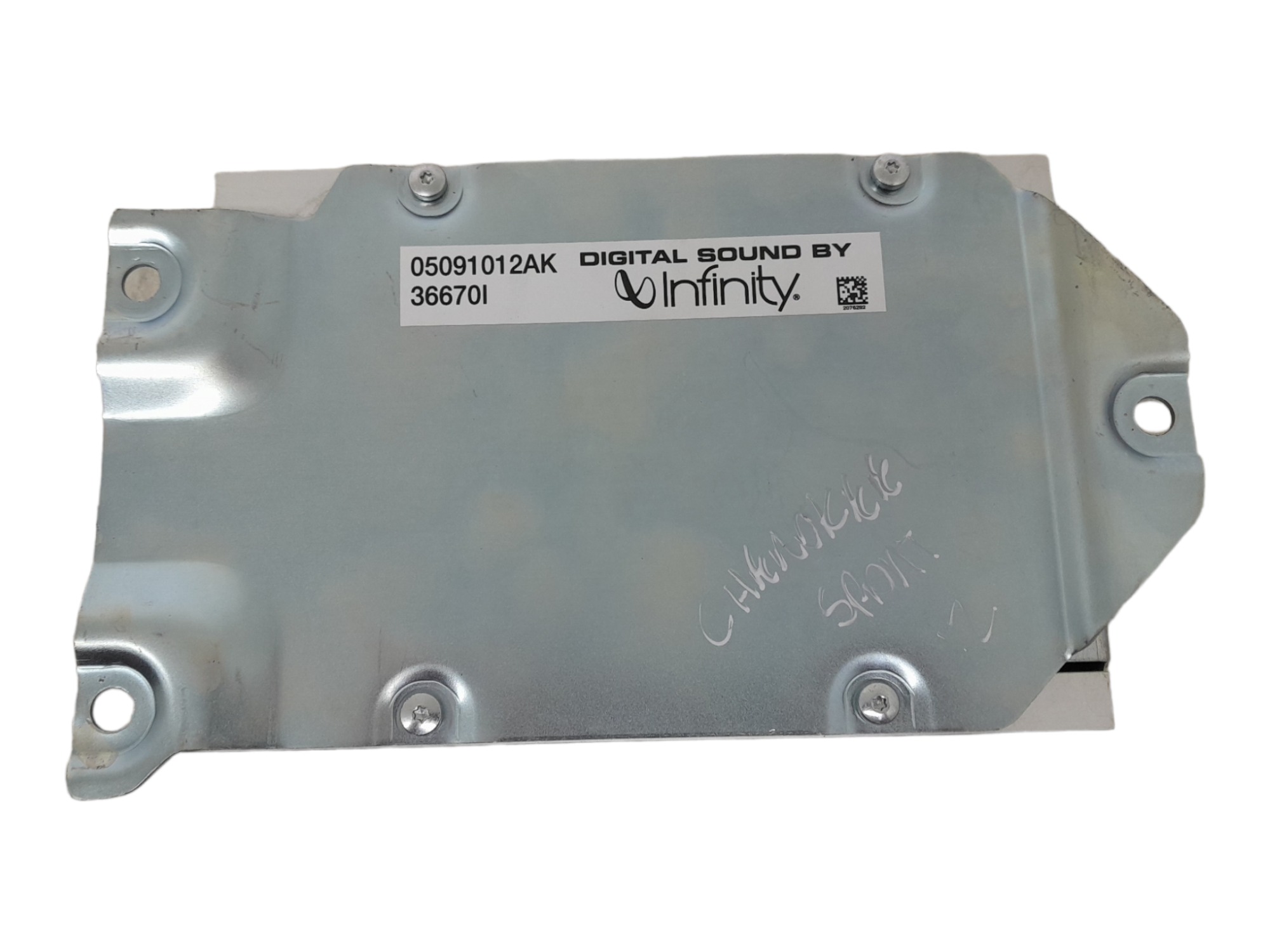 Modulo Som Amplificador Jeep Cherokee Sport 2012 5