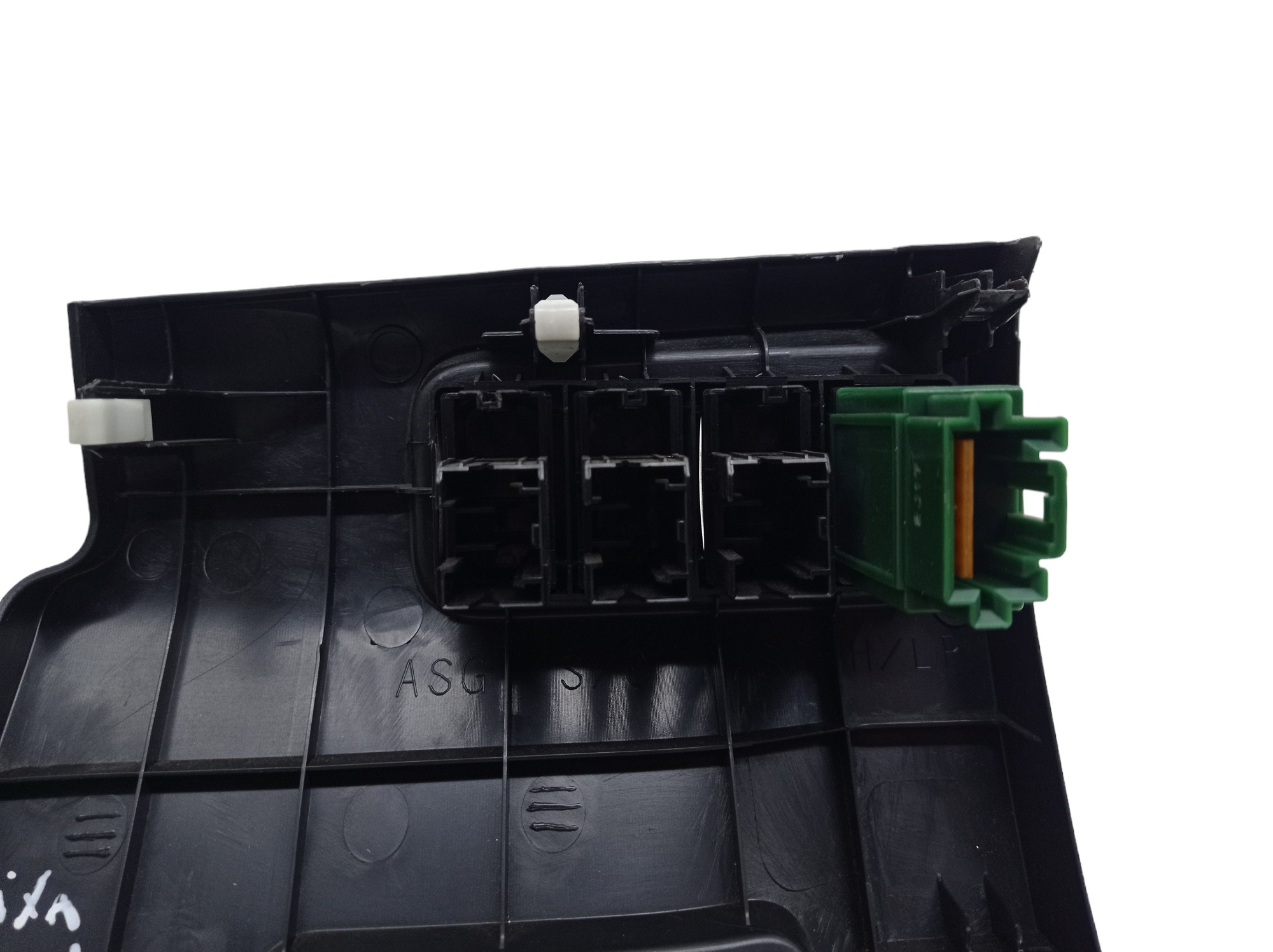 Moldura Painel Caixa Fusível Mitsubishi Asx 2013 8