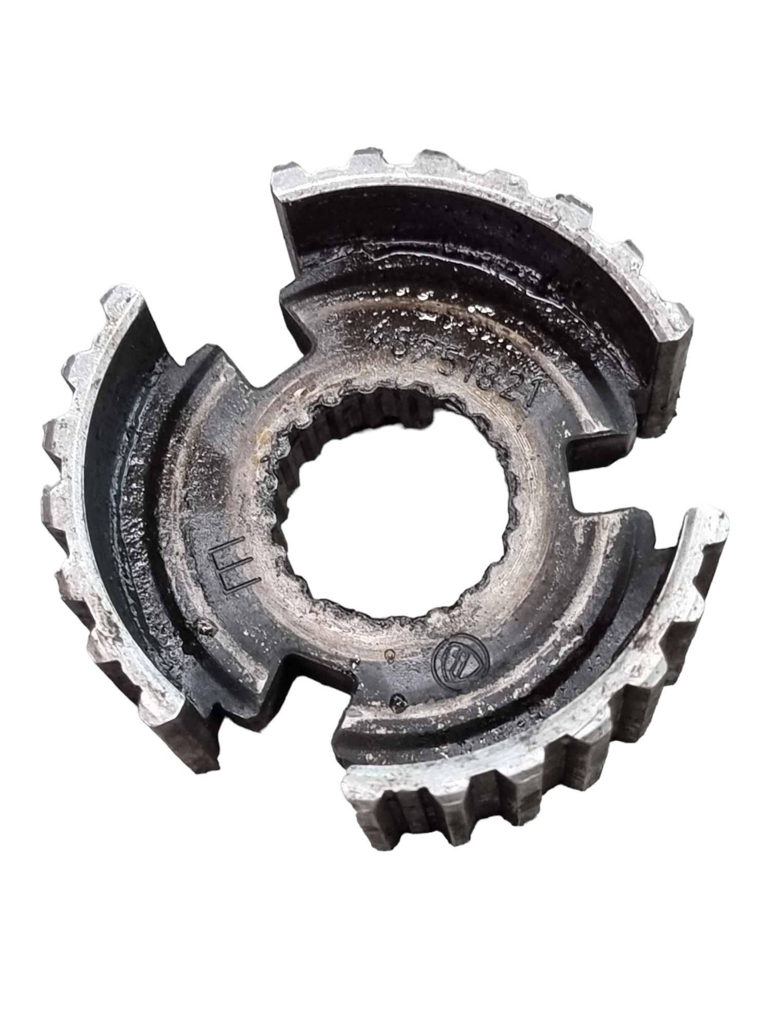 Cubo Árvore Engrenagens Câmbio Fiat Uno 2021 46751821 2