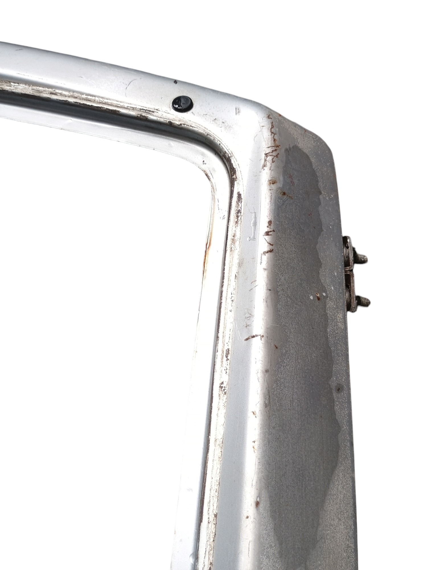Tampa Traseira Fiat Uno Mille 2003 Com Detalhes 8