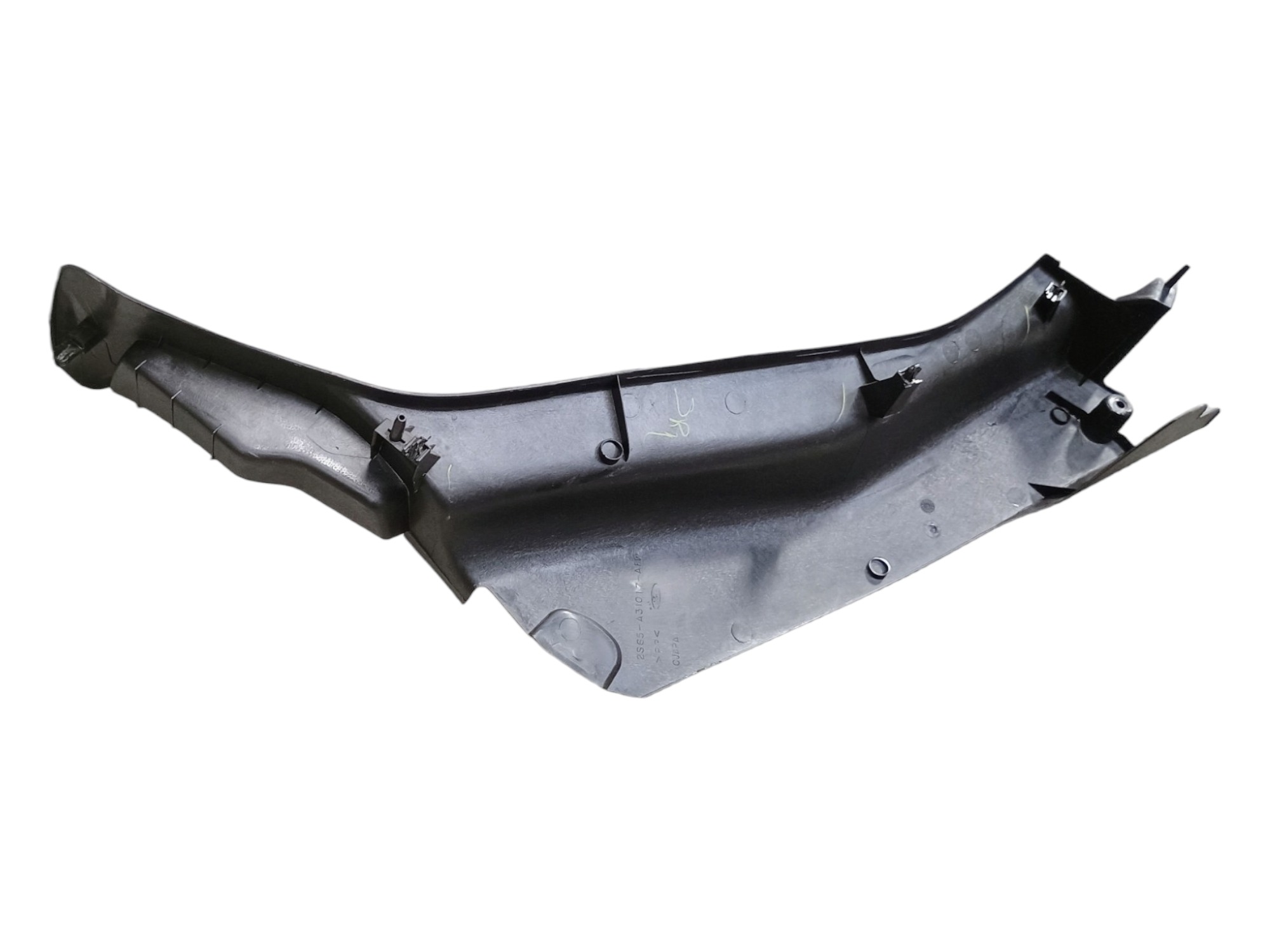 Acab. Lateral Soleira Tras Esq Ford Fiesta 2008 C/detalhe Preto 4