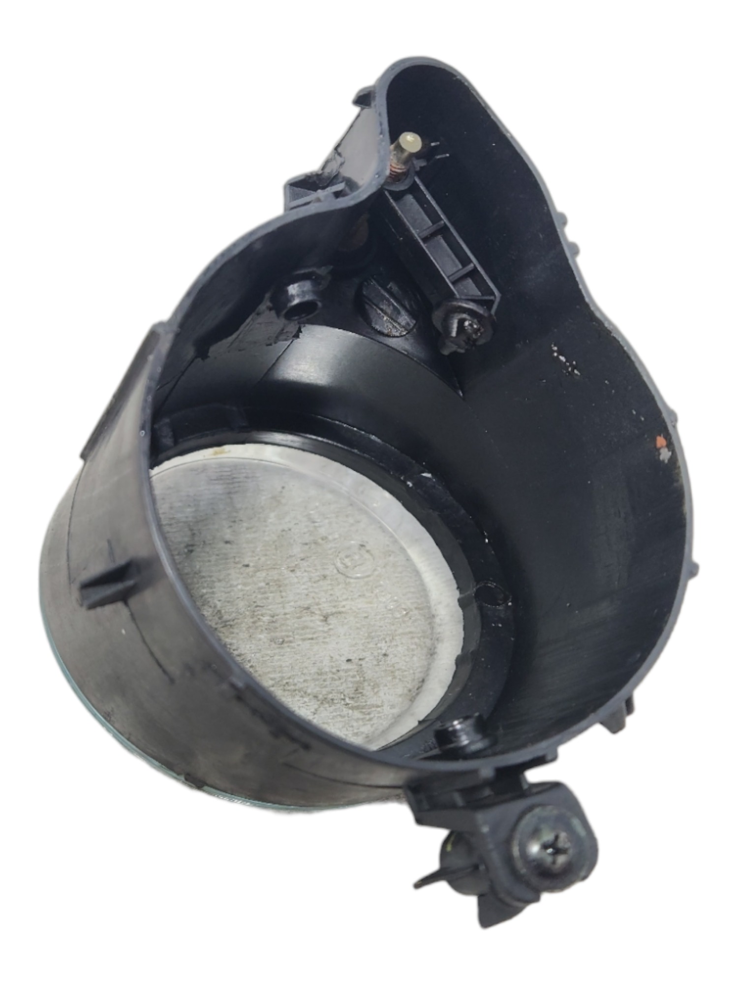Farol de milha direito celer act 2018 com detalhe 1