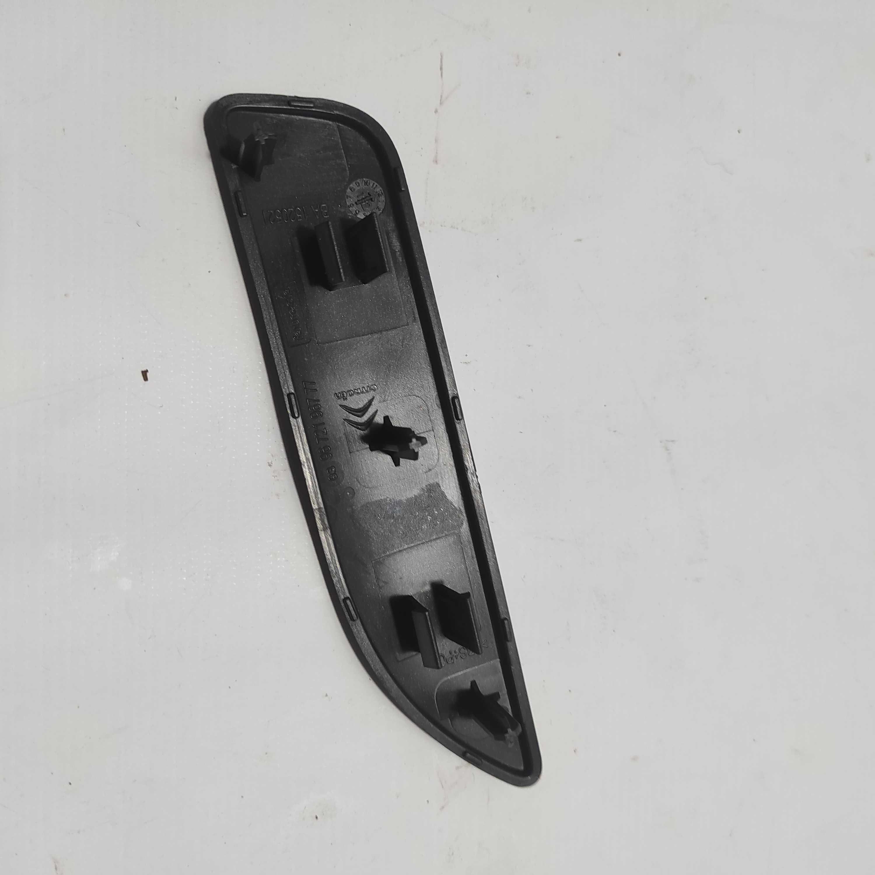 Acabamento Esquerdo Capa Do Painel Citroen C3 Picasso 2