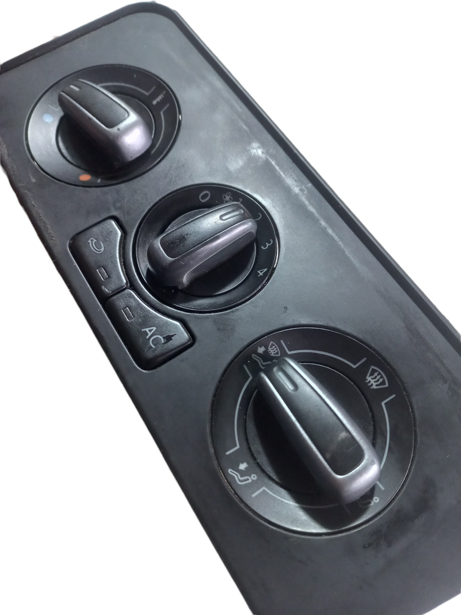 Comando Ar-condicionado Vw Crossfox 2011 5z0820045 4