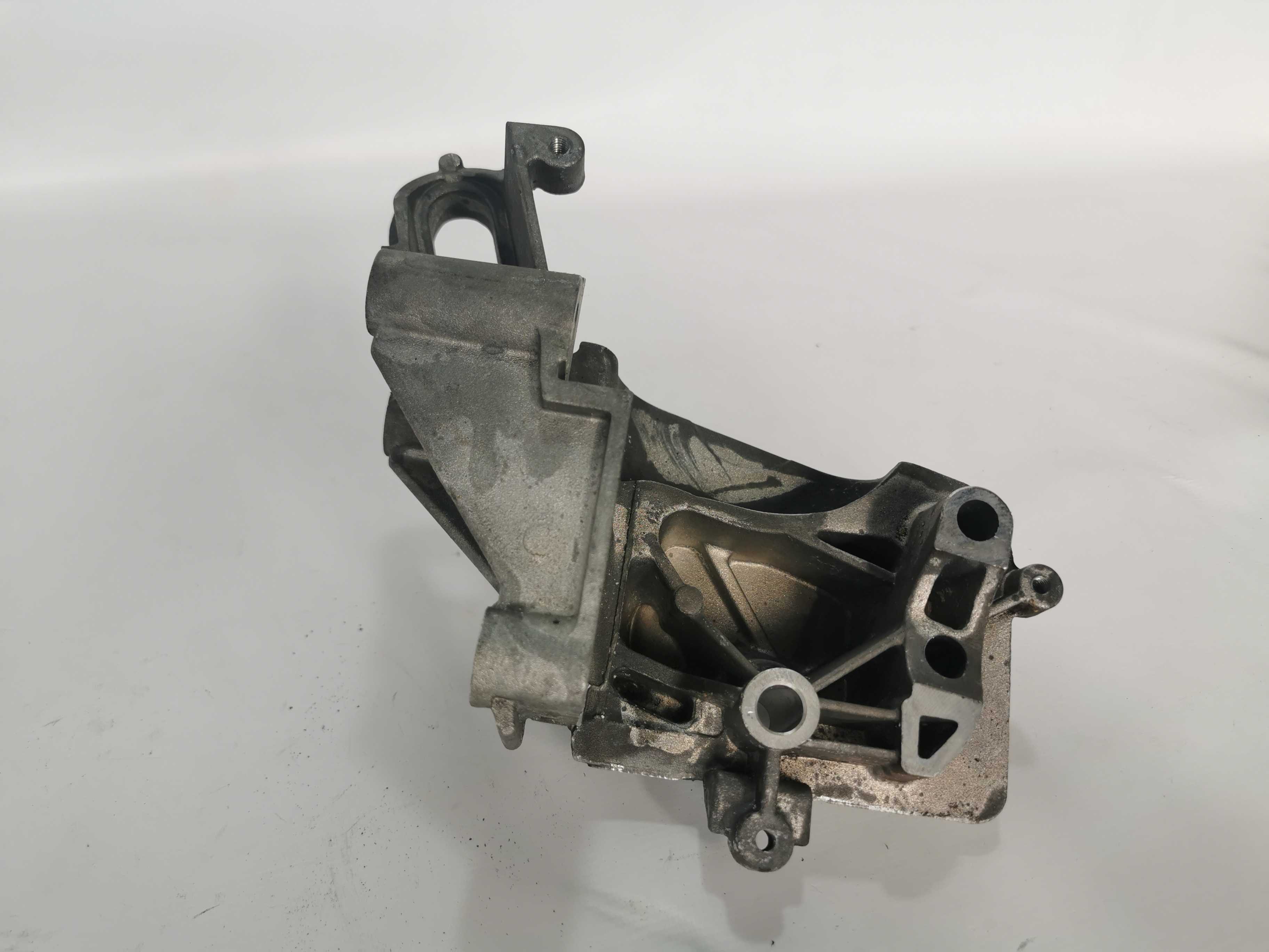 Suporte Do Motor Ford Ka Se 8a6g6f001 2