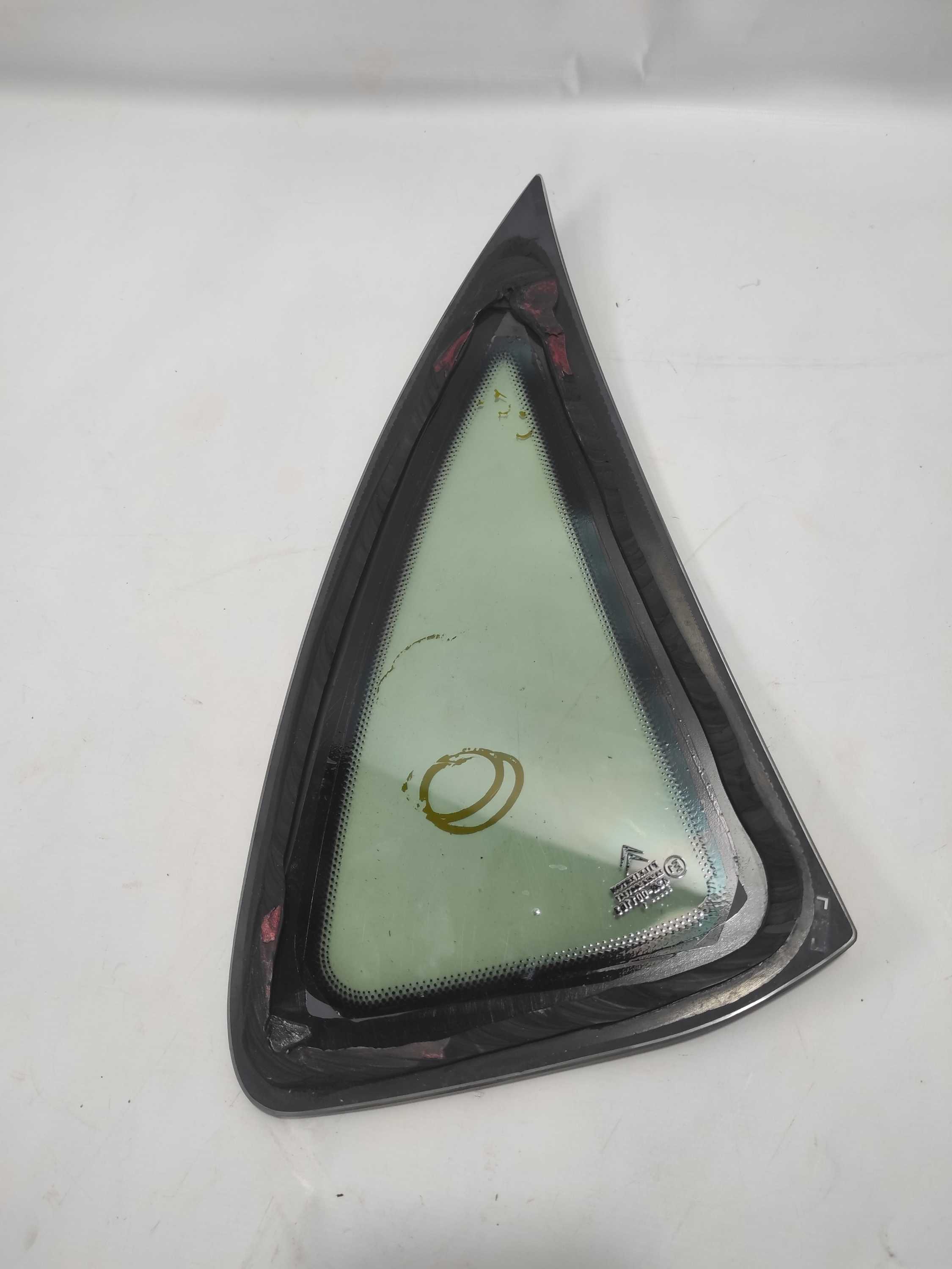 vidro fixo Traseiro Esquerdo Citroen C3  2012 2