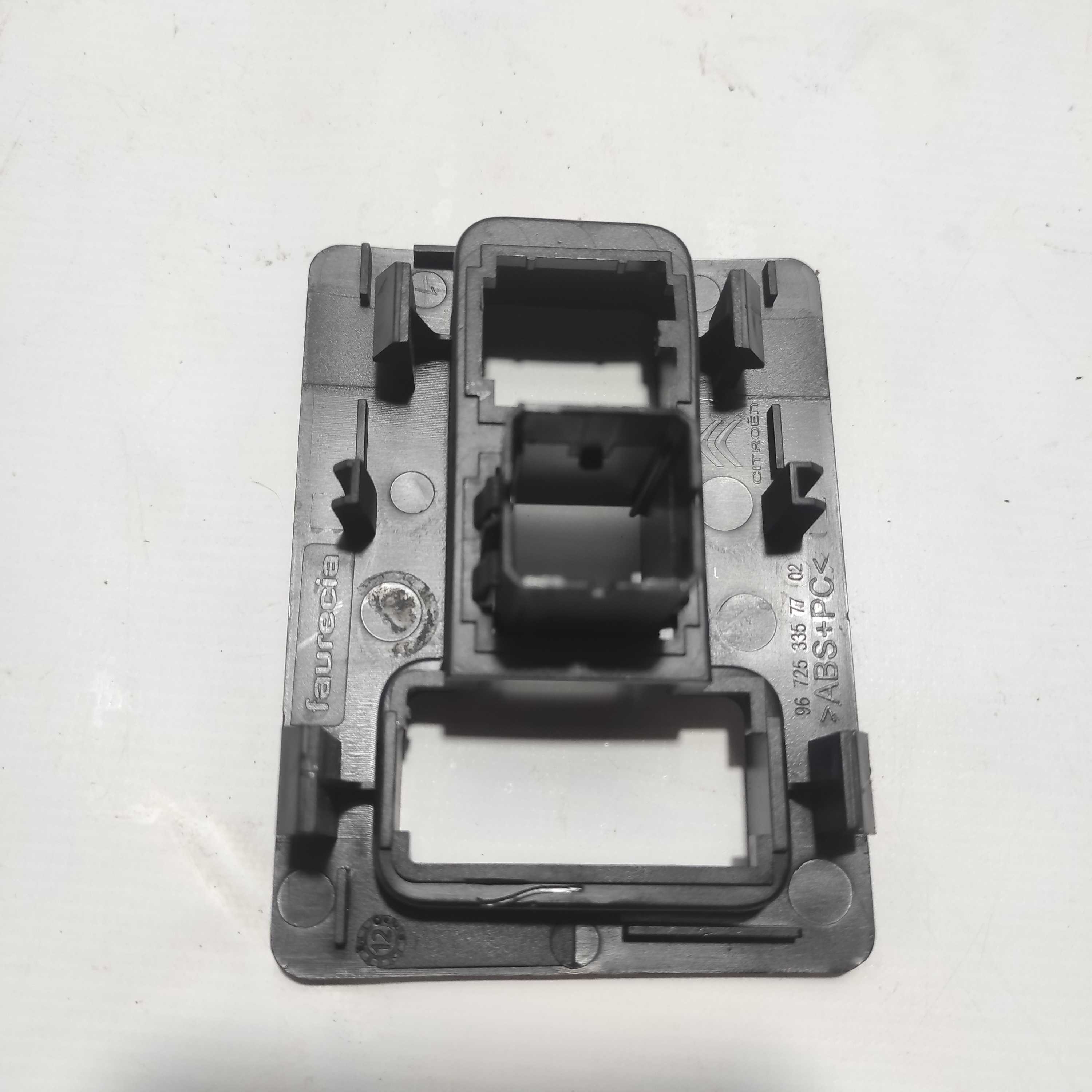 Moldura Botão Vidro Elétrico C3 Picasso 9672533577 2