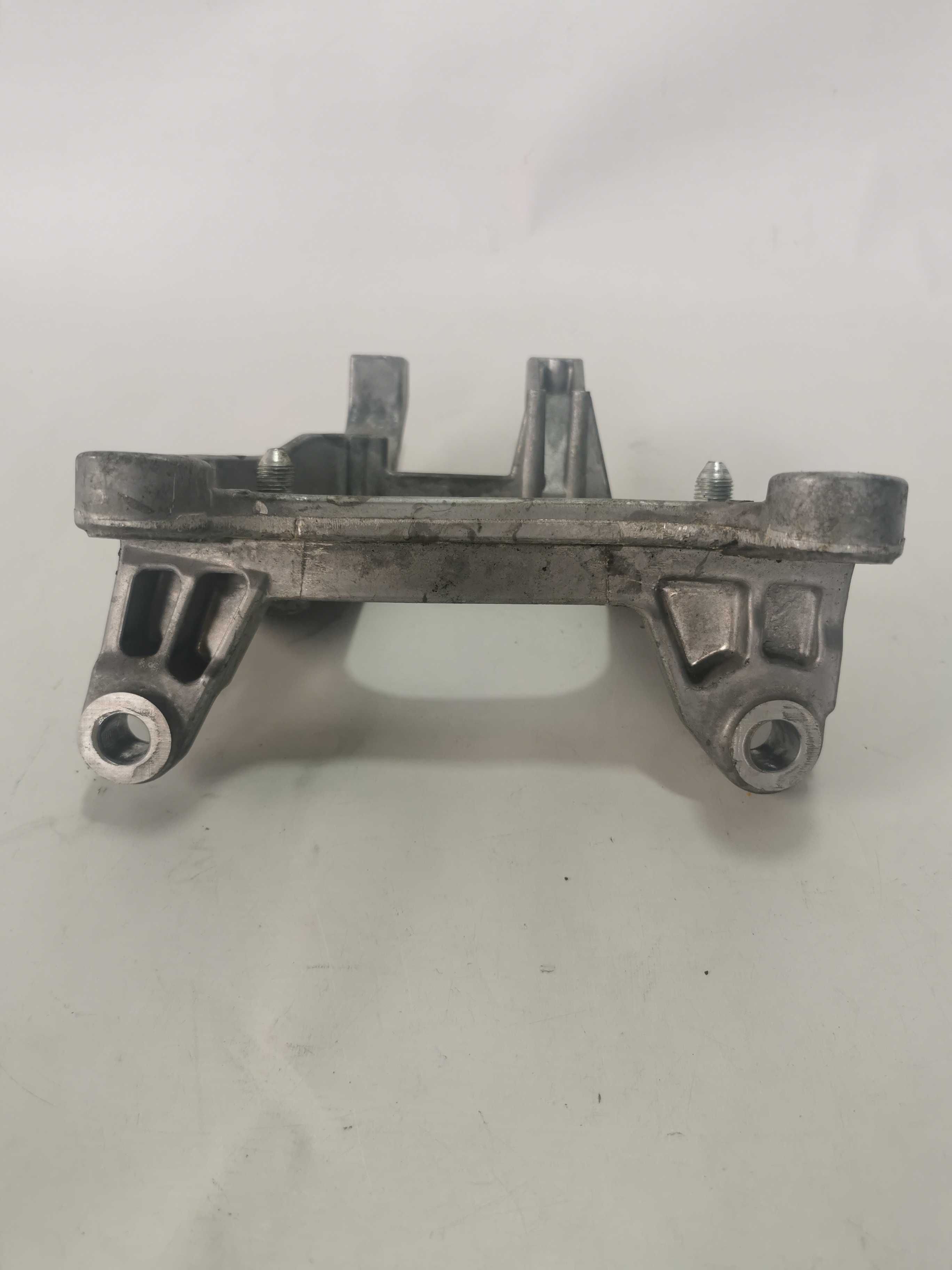 Suporte Do Coxim Do Cambio Nissan Versa 1.6 2