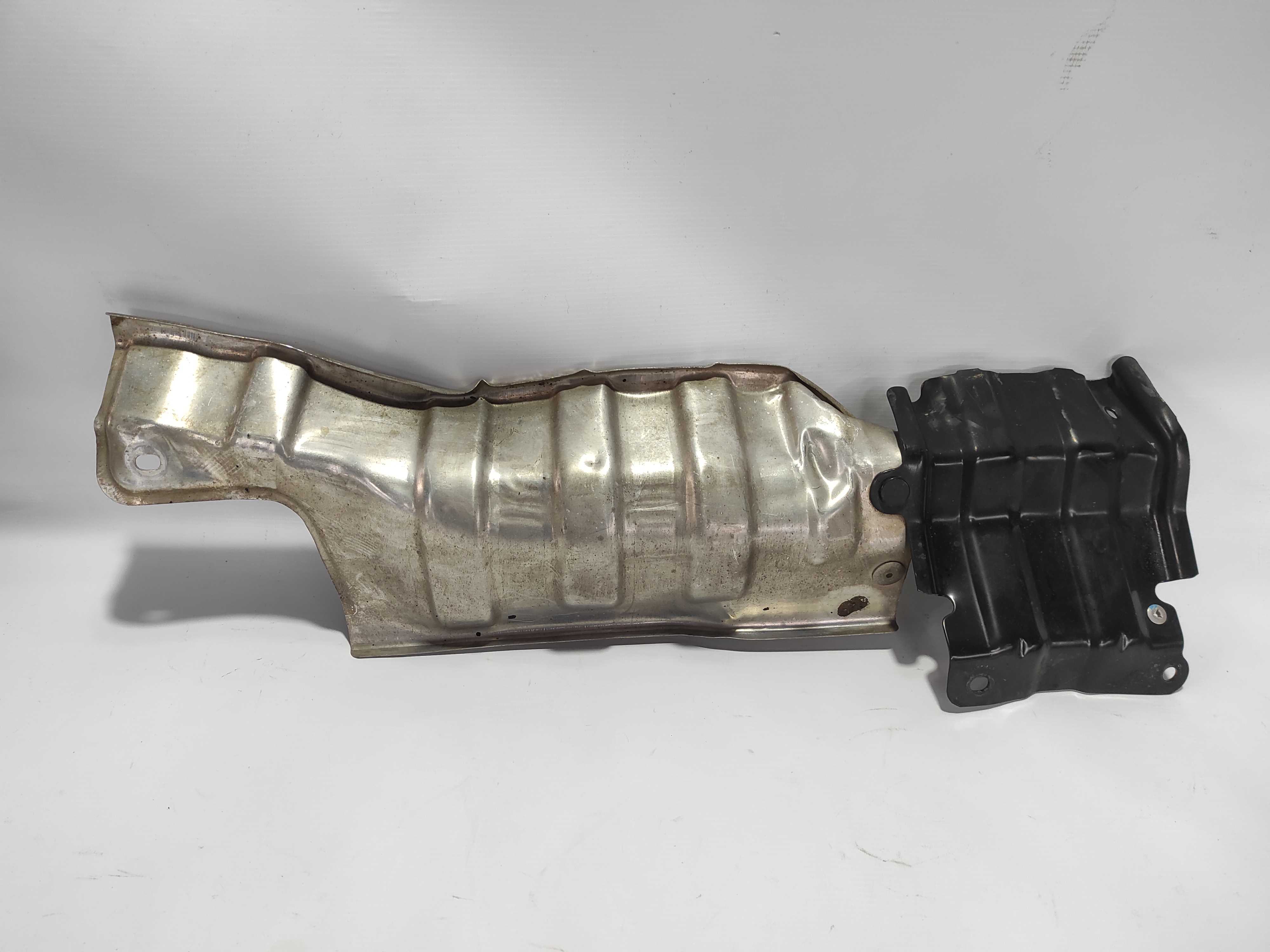 Protetor Da Mangueira De Combustível Honda Fit Ex 2010 1