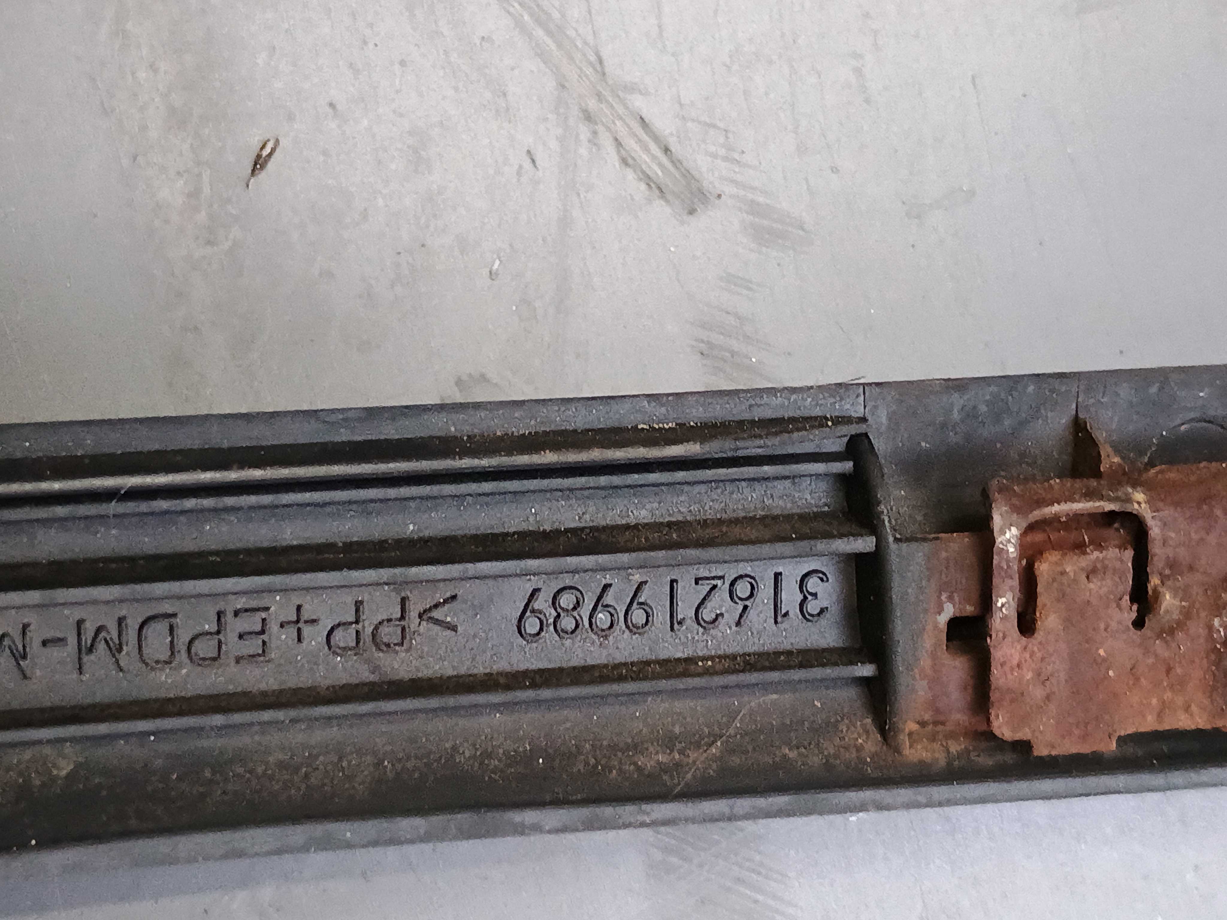 Friso Moldura Externa Le Gm Meriva 1.8 2005 316219989 3