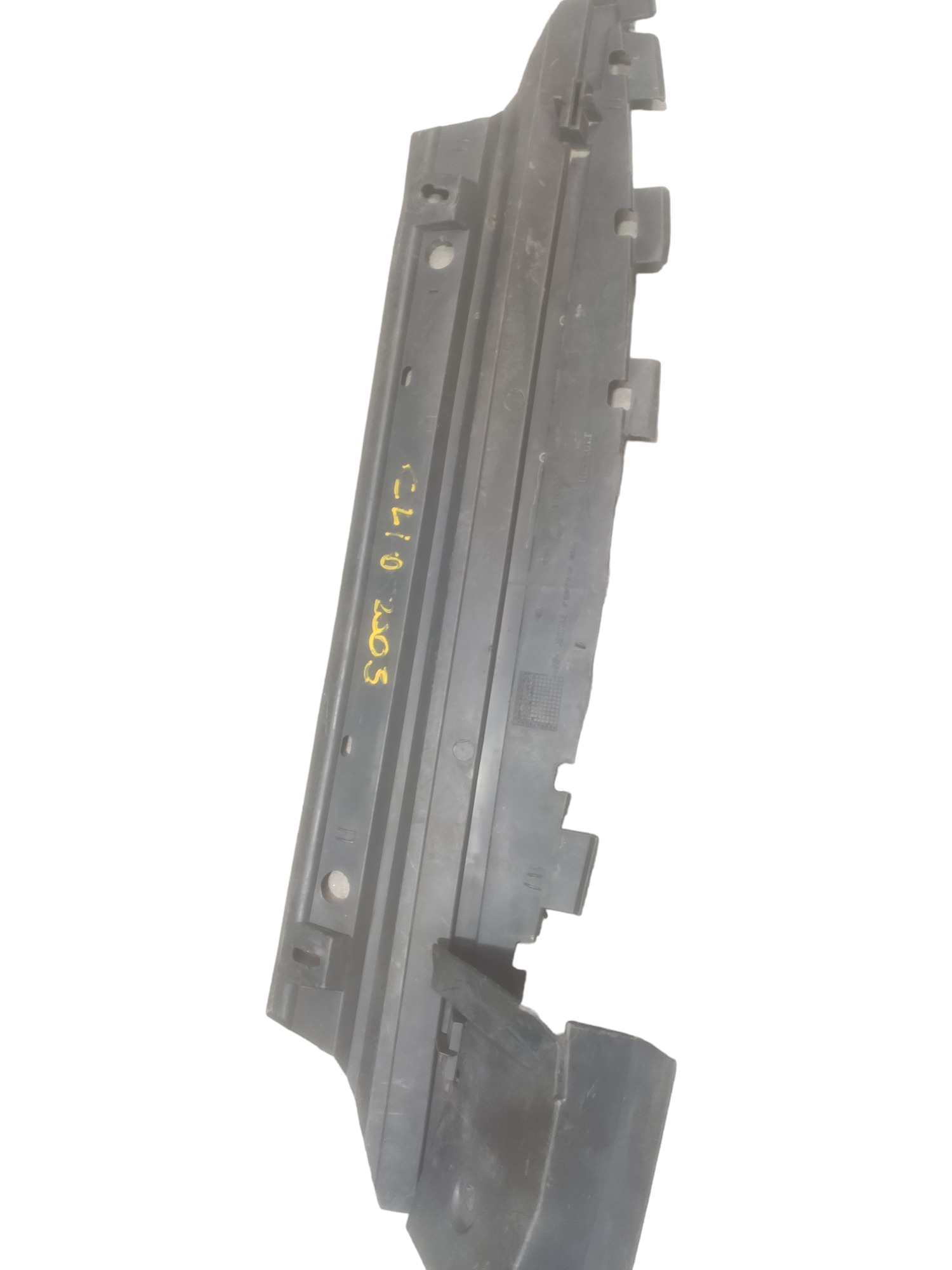 Defletor inferior do para-choque Renault Clio 2005