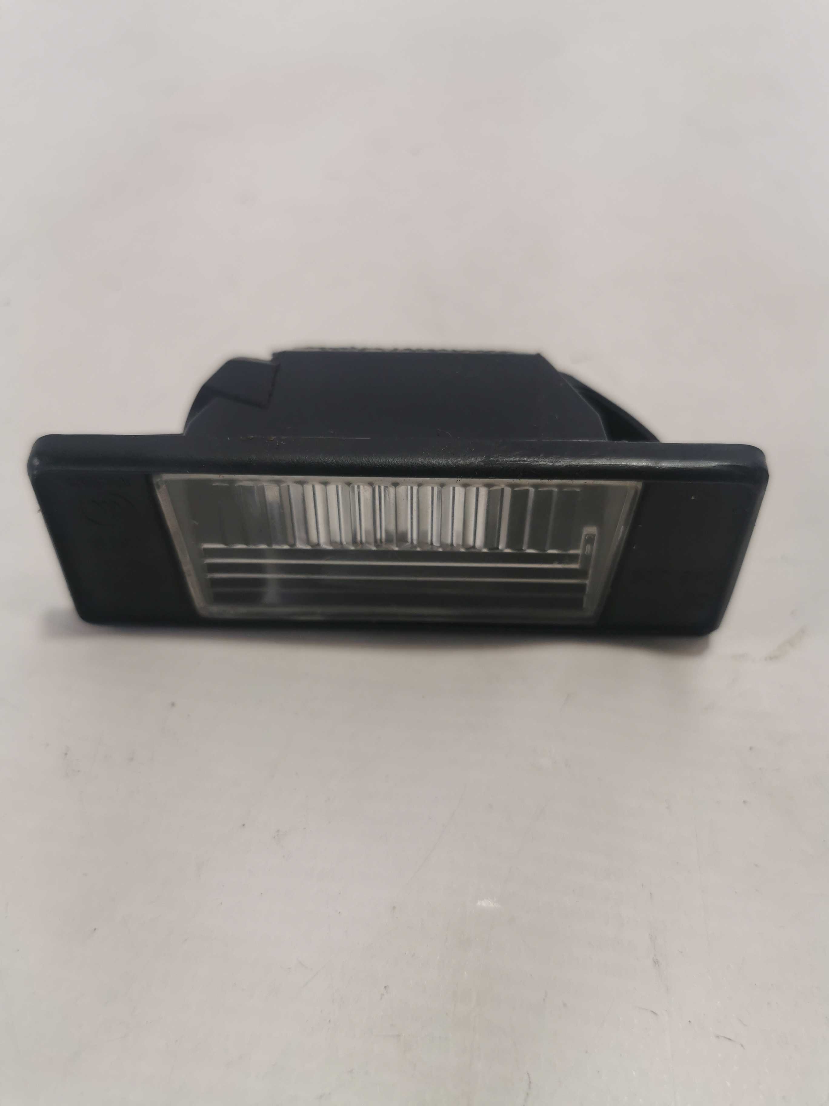 Luz De Placa Nissan Versa 2019/20 265108990a 1
