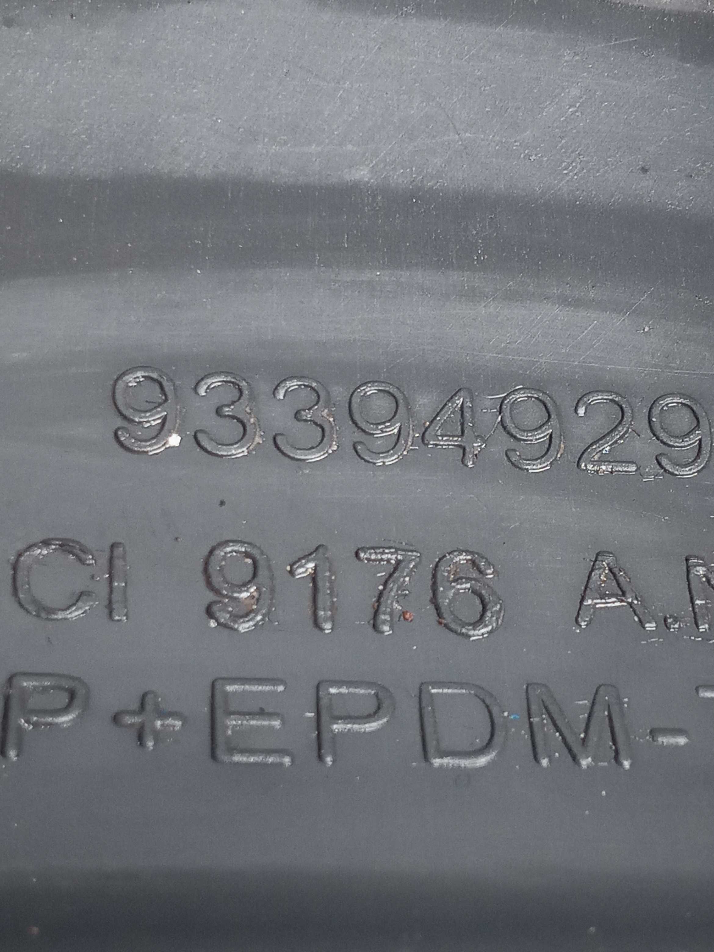 Moldura Inferior Chave De Seta Gm Meriva Expression 1.8 2011 4