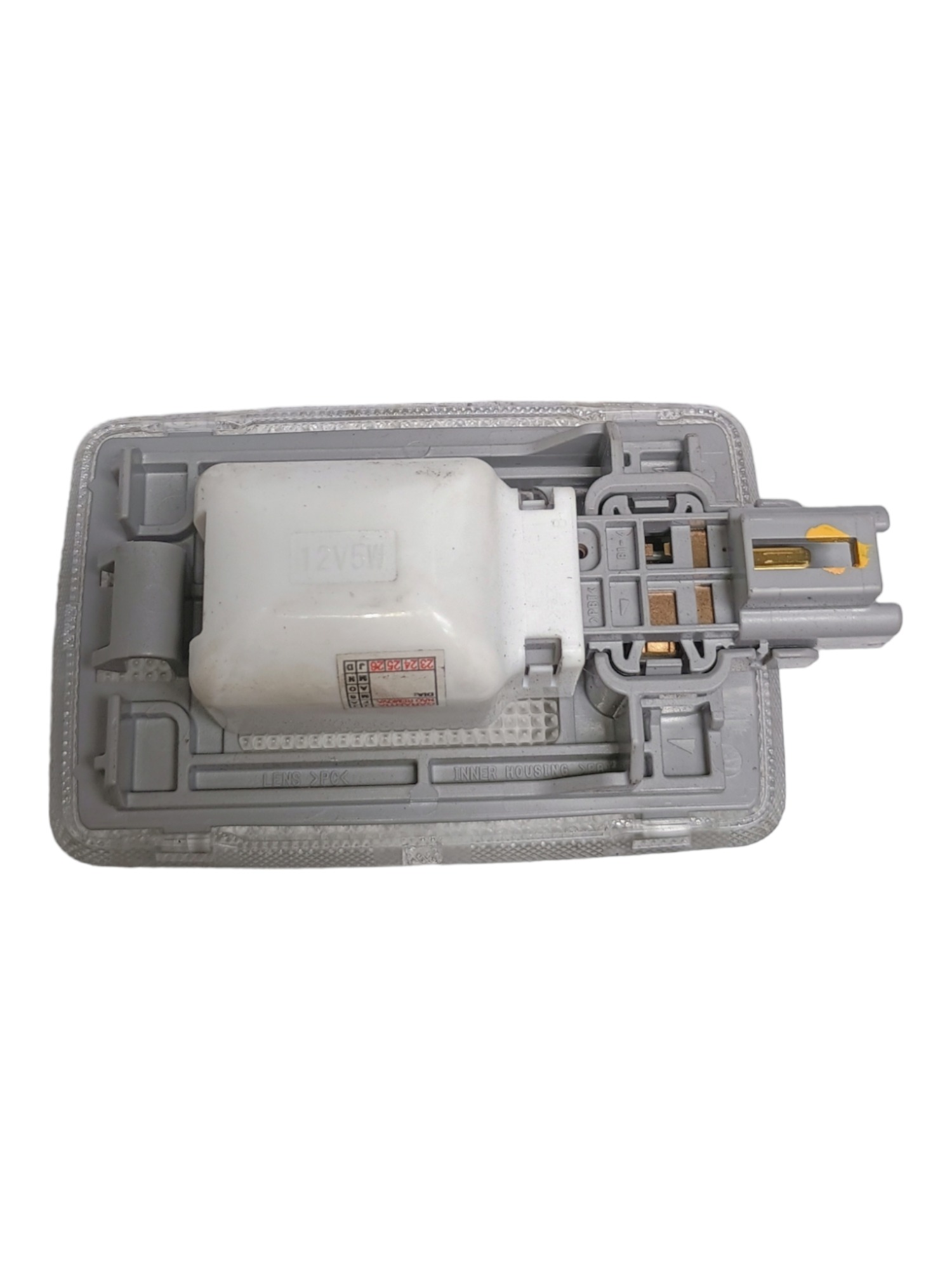 Luz De Cortesia Toyota Yaris Sedan 1.5 16v 2020 2