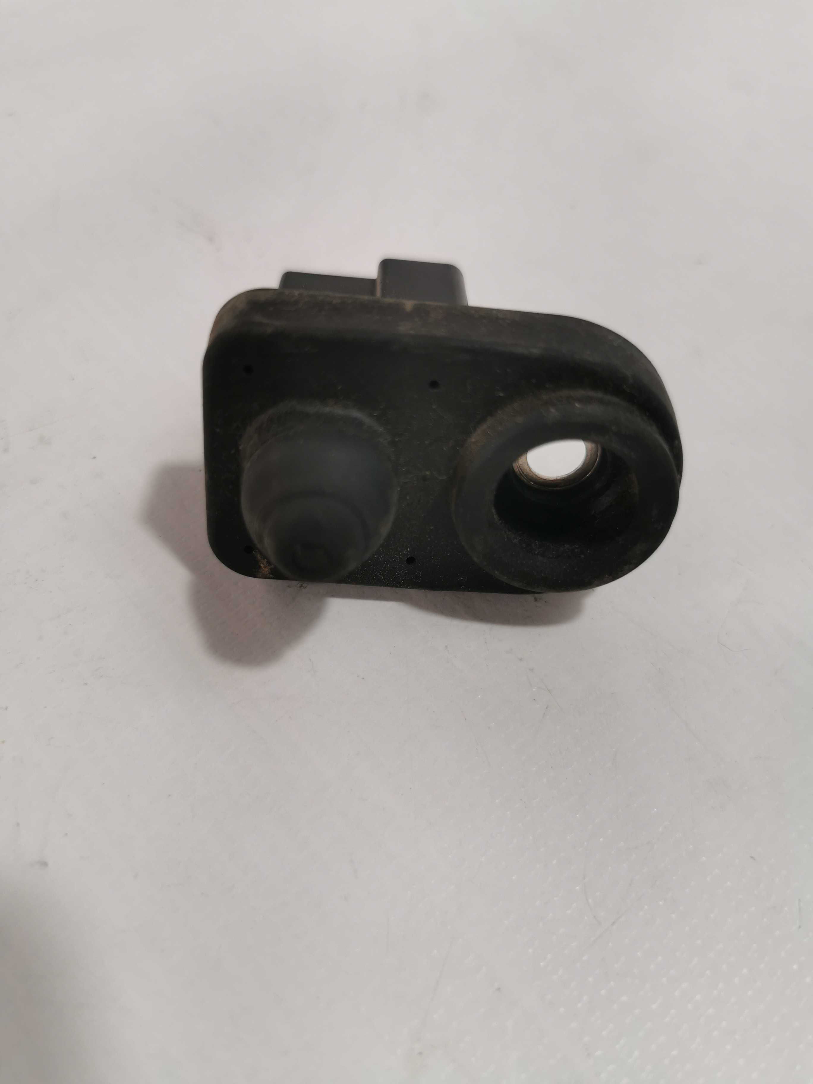 Sensor De Porta Nissan Versa 2019/2020 2