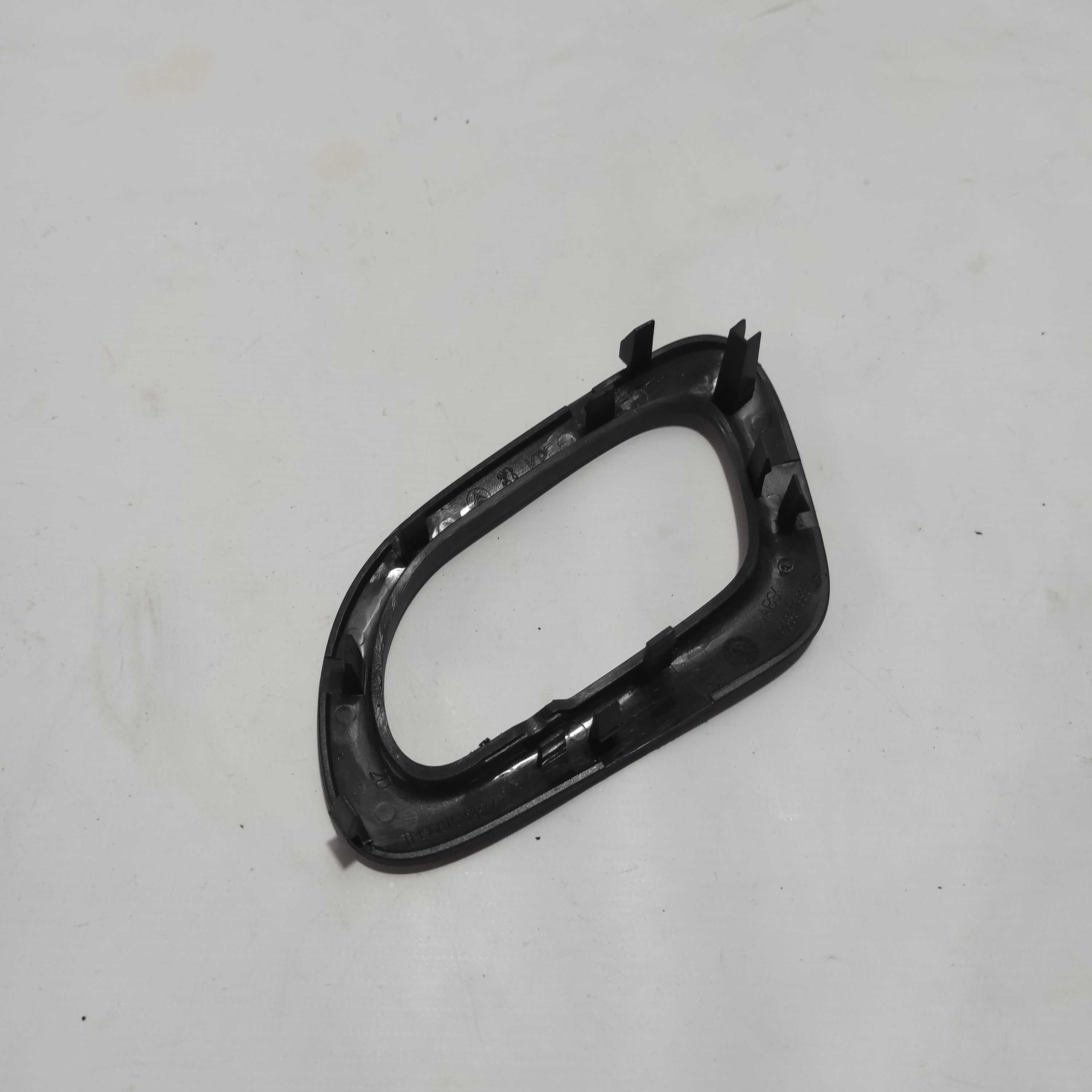 Moldura Maçaneta Dianteira Direita C3 Picasso 9683168377 2
