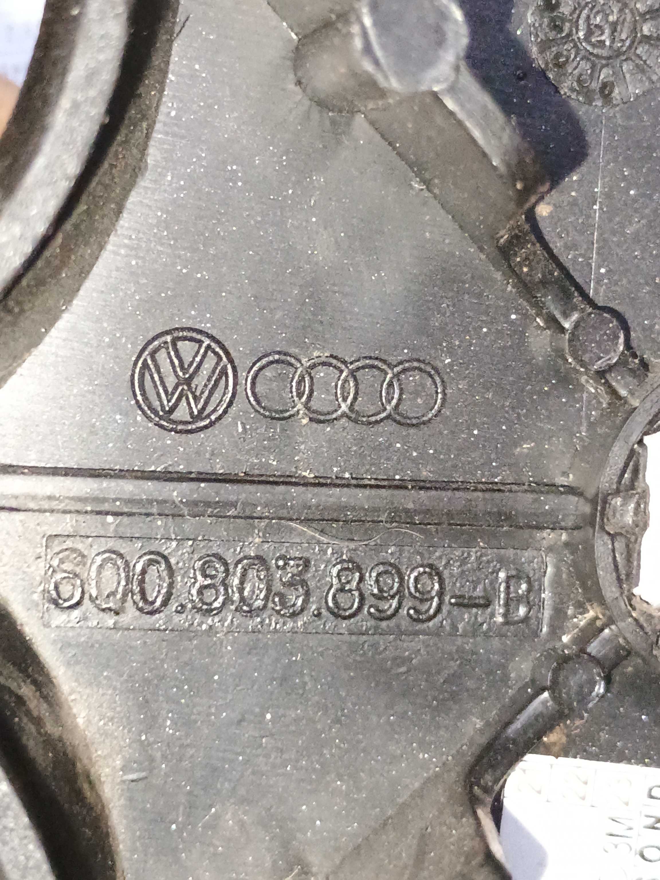 Parafuso Borboleta Estepe Vw Fox 2017 6q0803899 4
