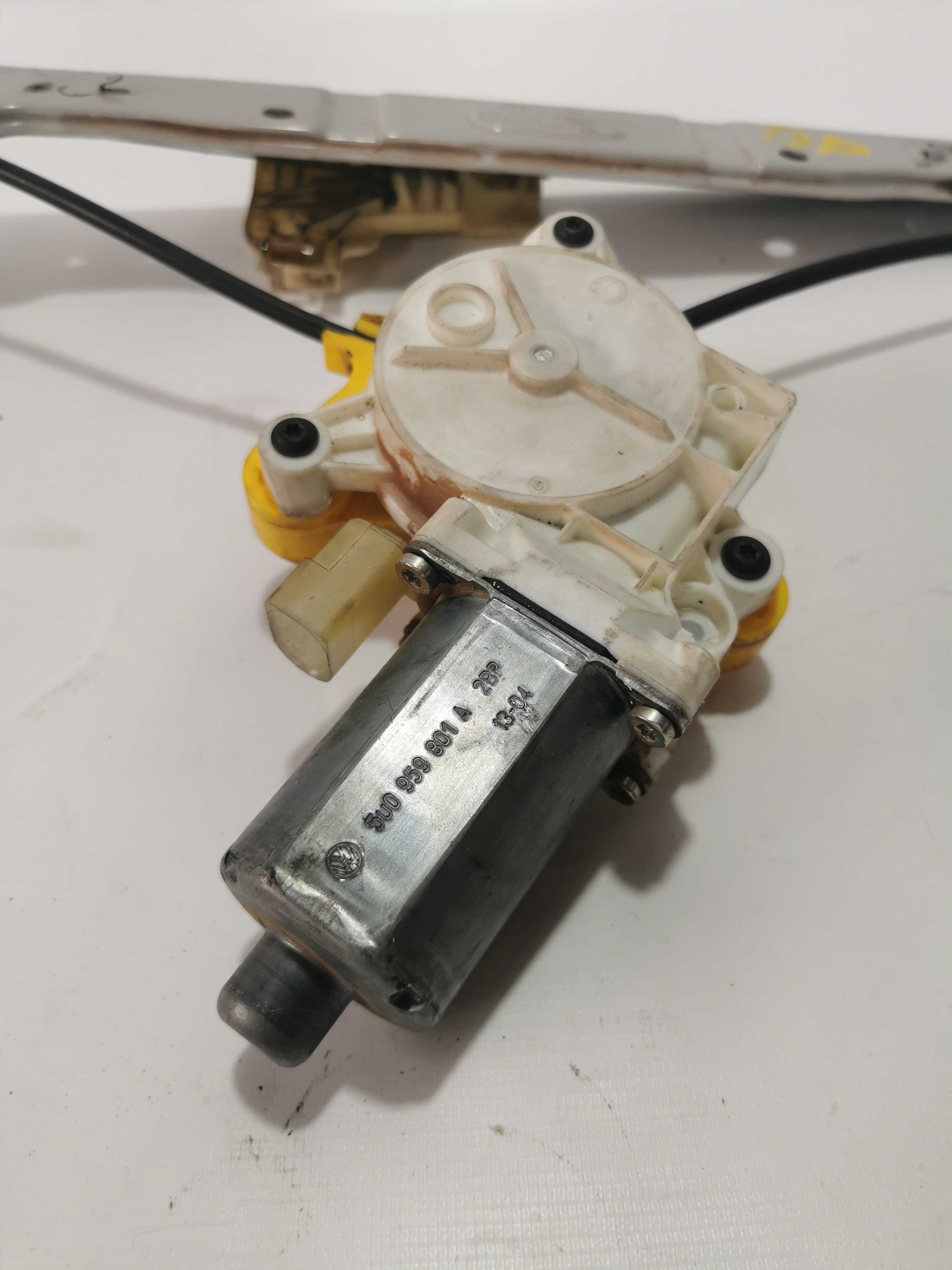 Máquina De Vidro Dianteira Direita Gol City 5u4837400 4