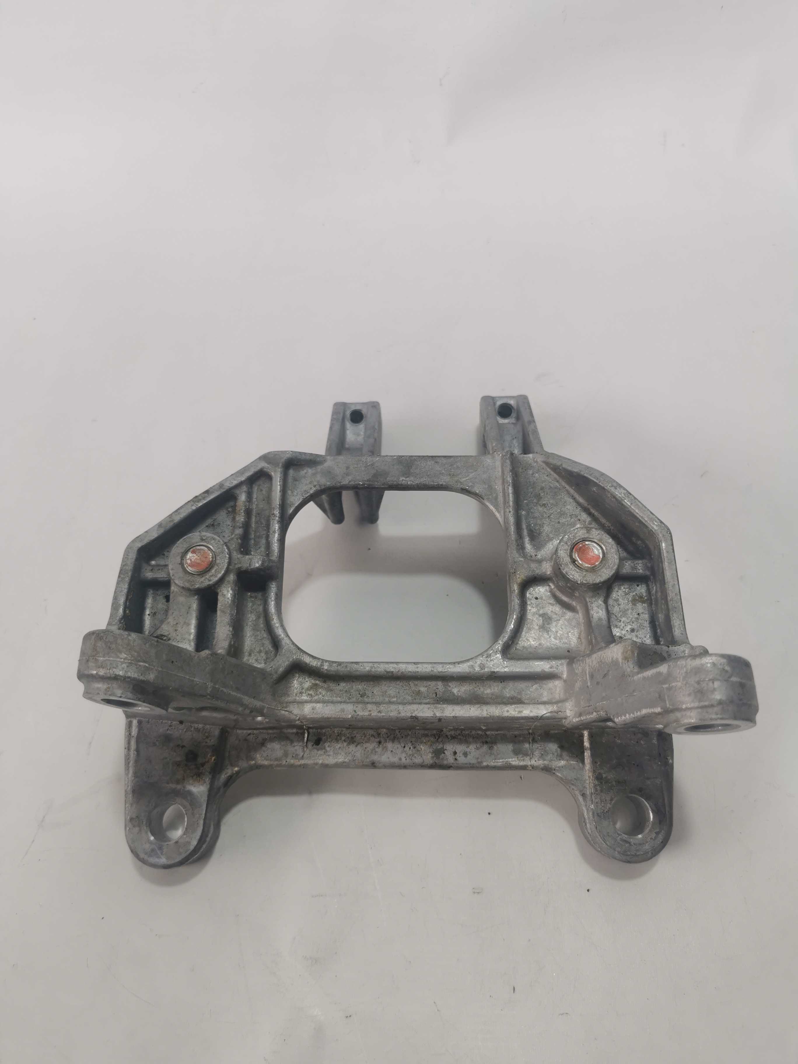 Suporte Do Coxim Do Cambio Nissan Versa 1.6 4