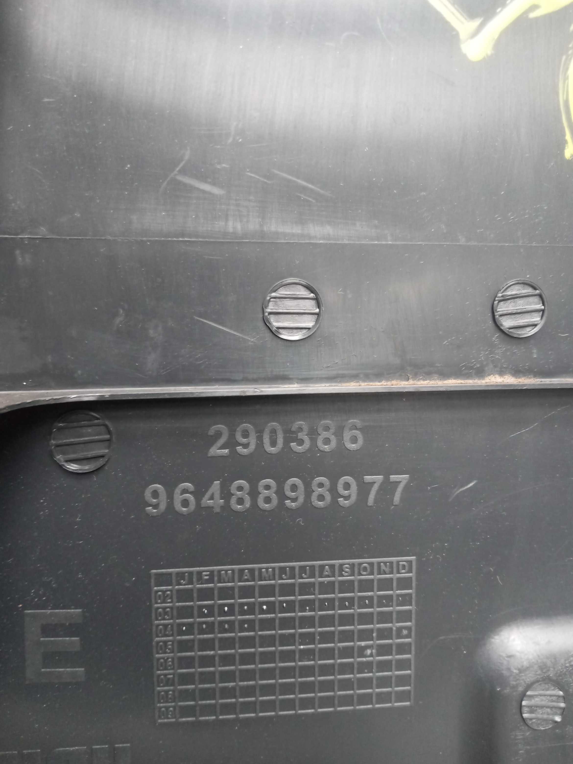 Moldura Coluna Central Dian Esq Citroen C3 2004 3