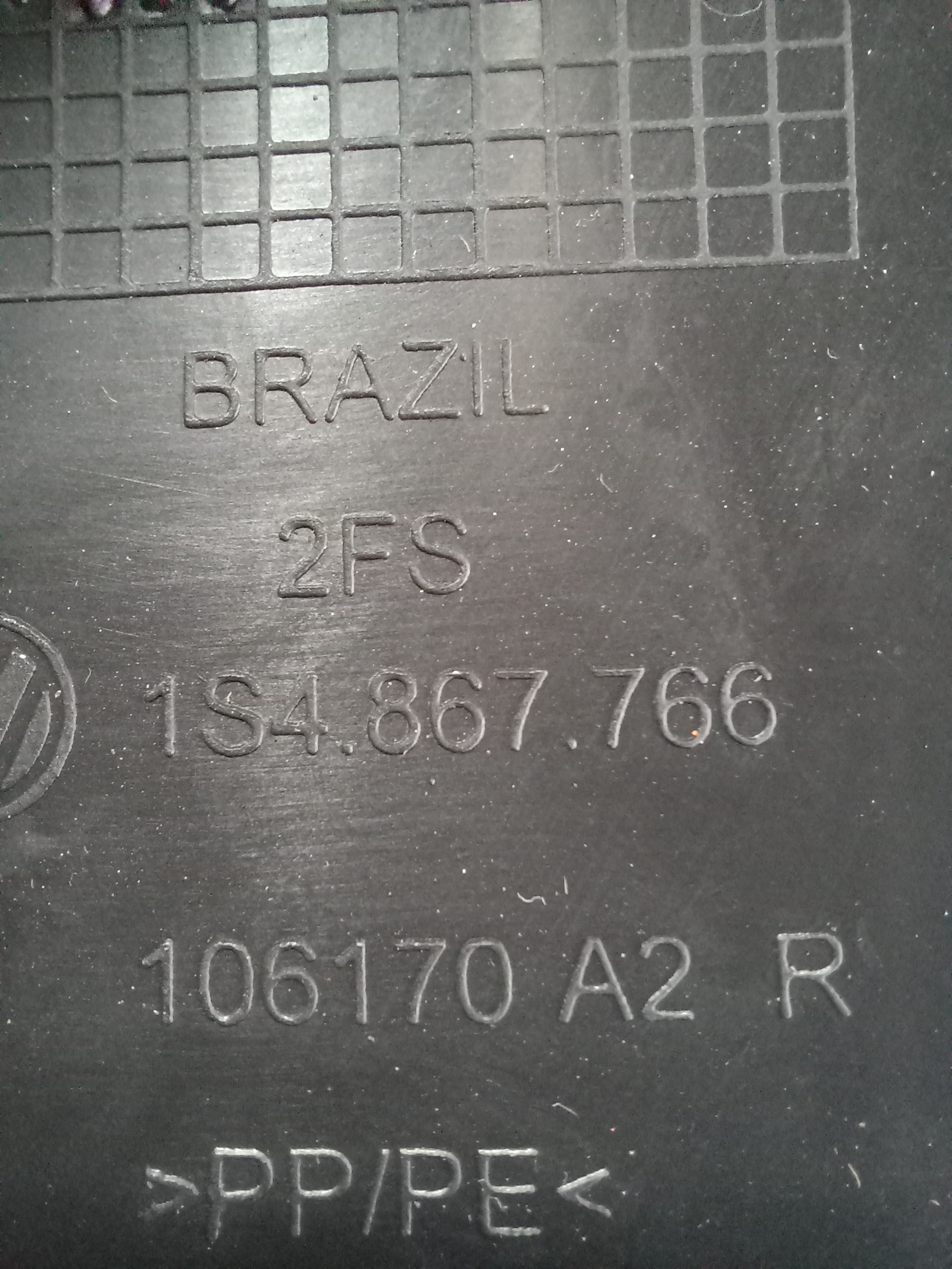 Soleira Traseira Direita Volkswagen Up Take 2014 1s4867766 4