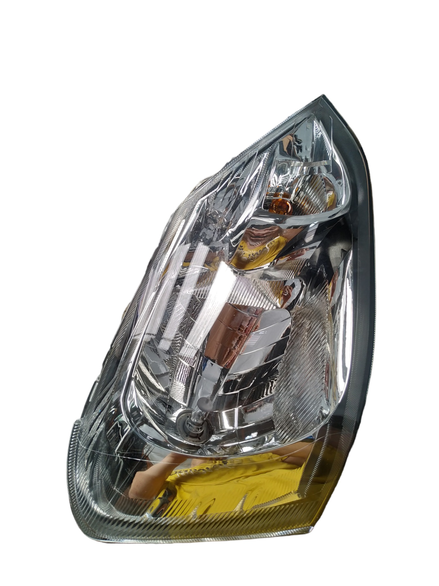 Farol Direito Toyota Etios 2015