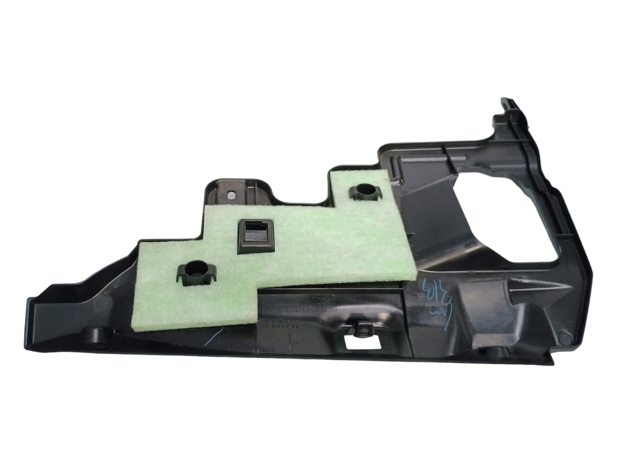 Acabamento Inferior Baixo Volante Toyota Yaris Sedan 2020 2