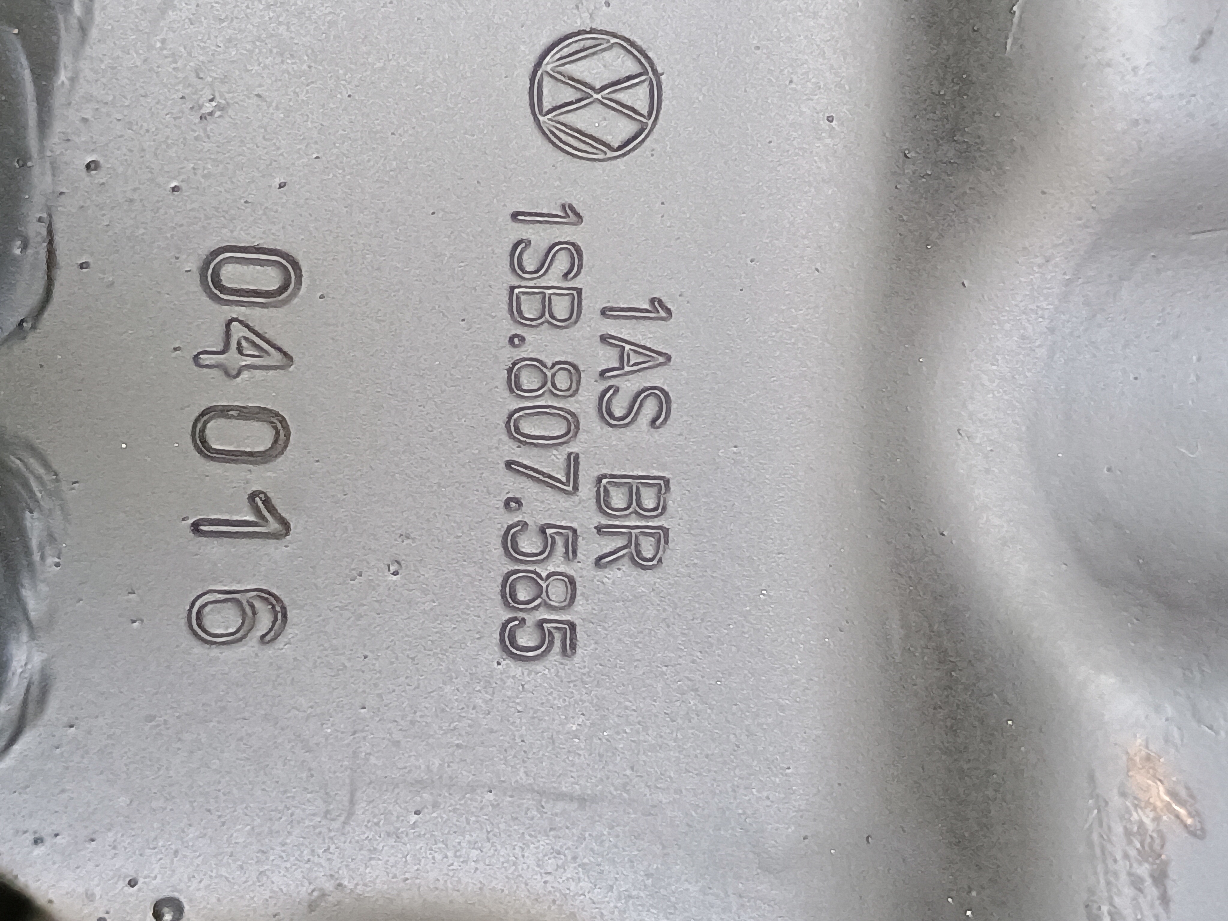 Alma Para-choque Traseiro Vw Up 2016 4