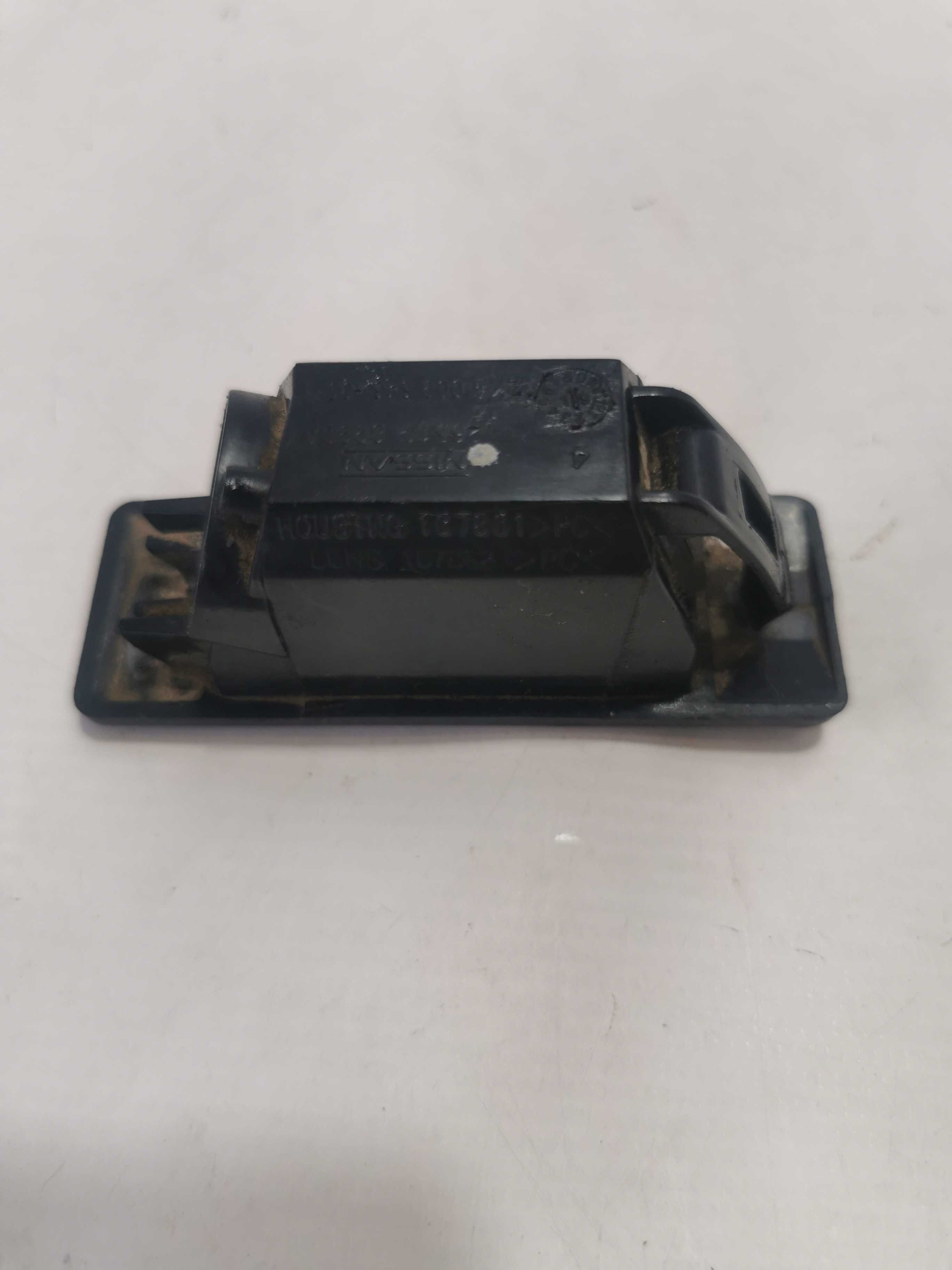 Luz De Placa Nissan Versa 2019/20 265108990a 4
