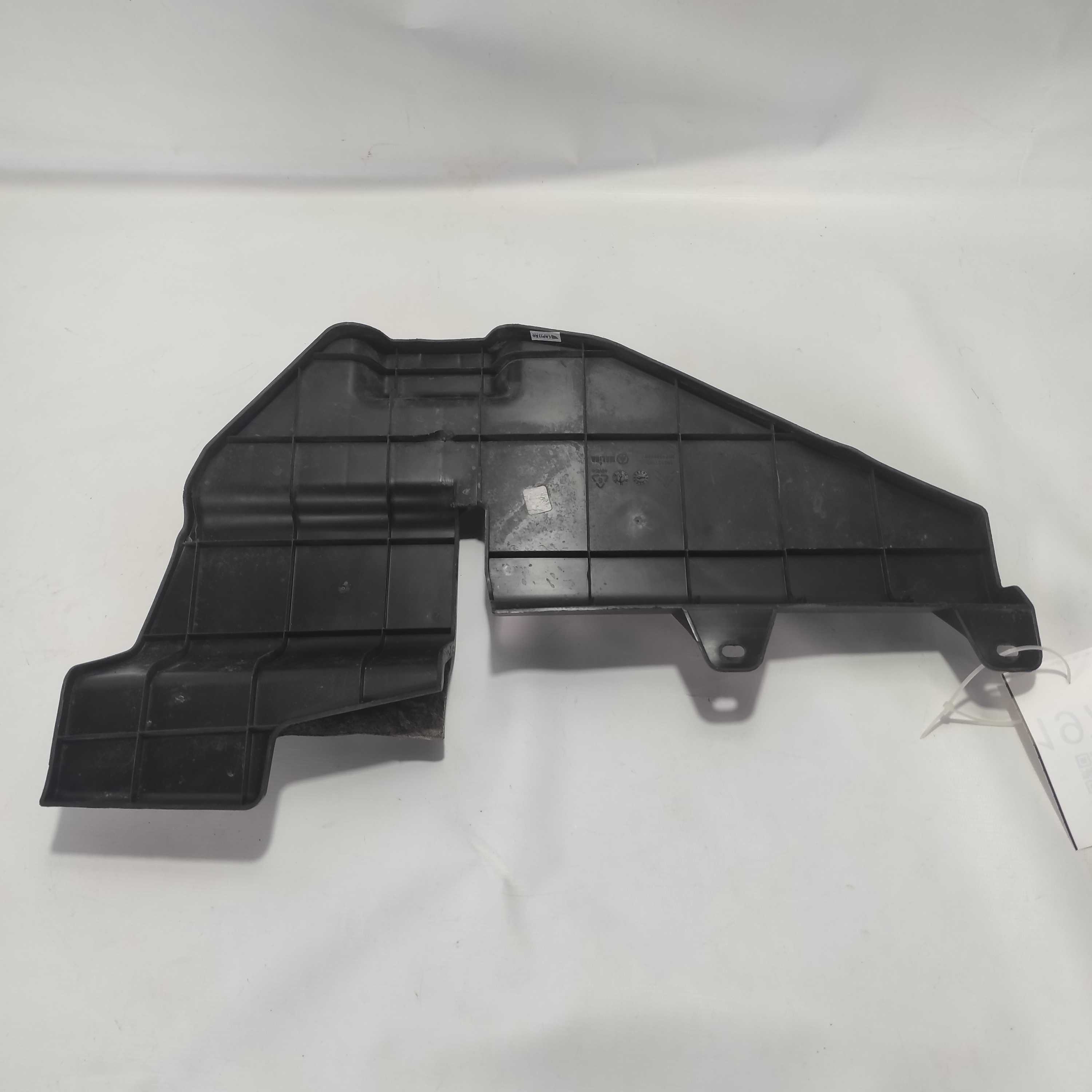 Moldura Para-barro Direito Citroen C3 Picasso 9674380880 1