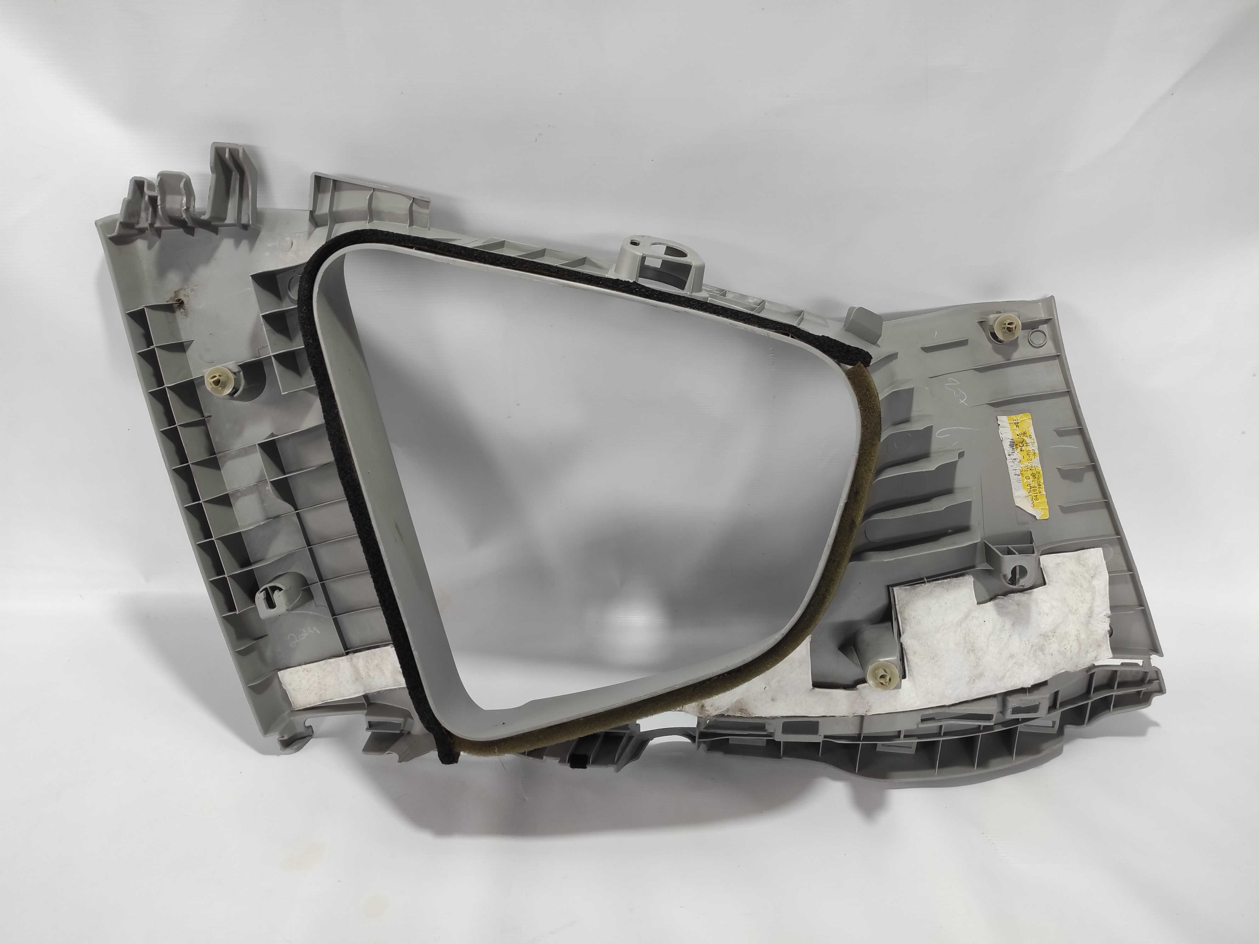 Acabamento Coluna Traseira Esquerda Honda Fit Ex 84181tj0 2