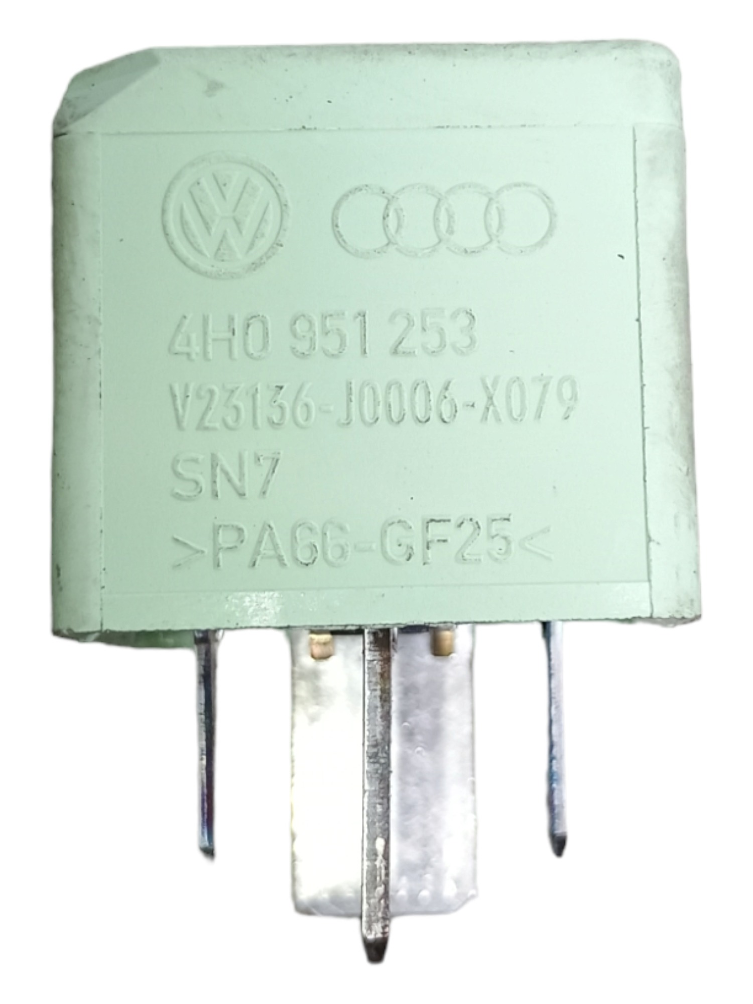 Relé Caixa De Fusíveis Vw Spacefox 1.6 2018 4h0951253