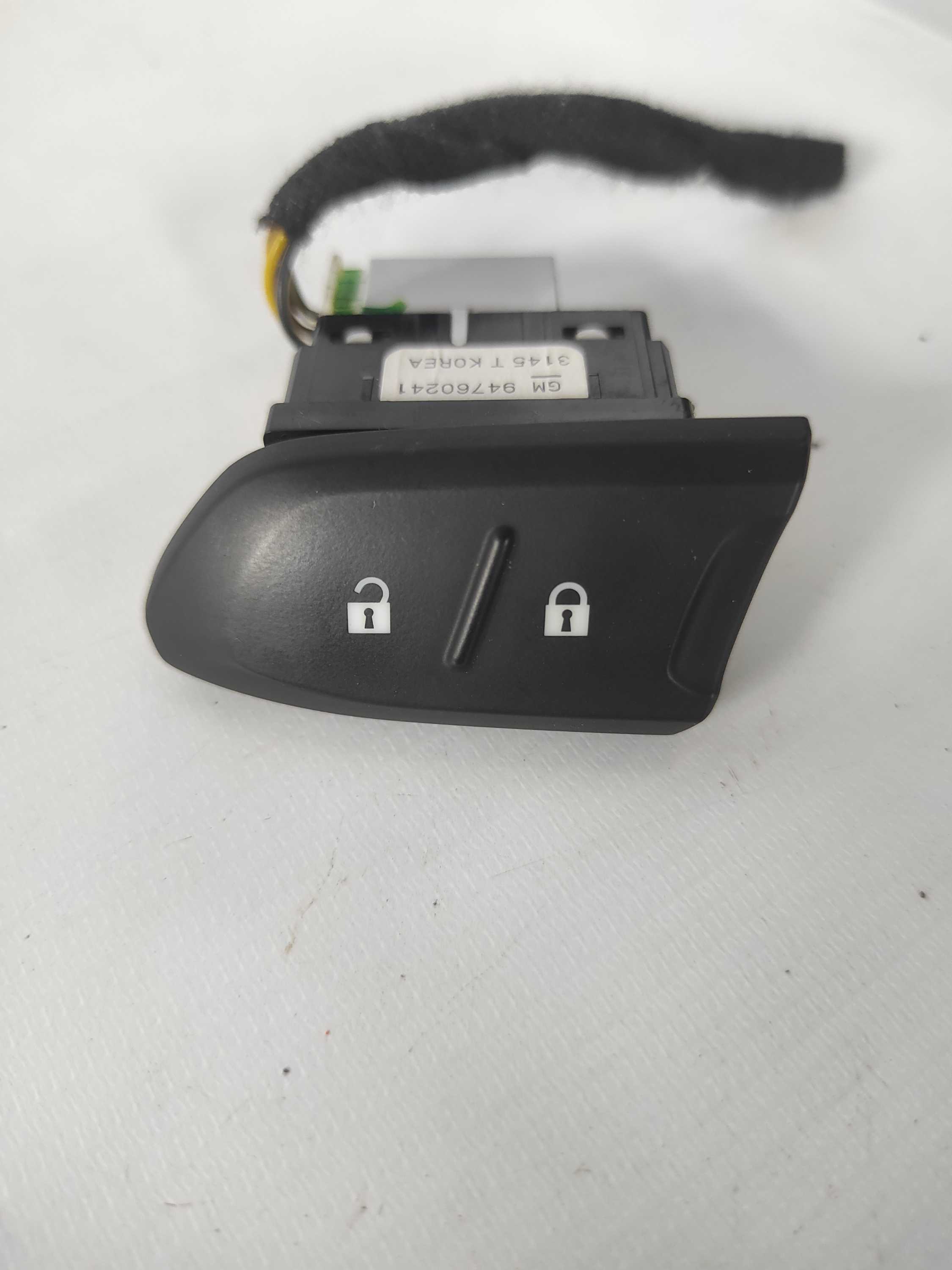 Botão Trava Das Portas Prisma Lt 94760241 1