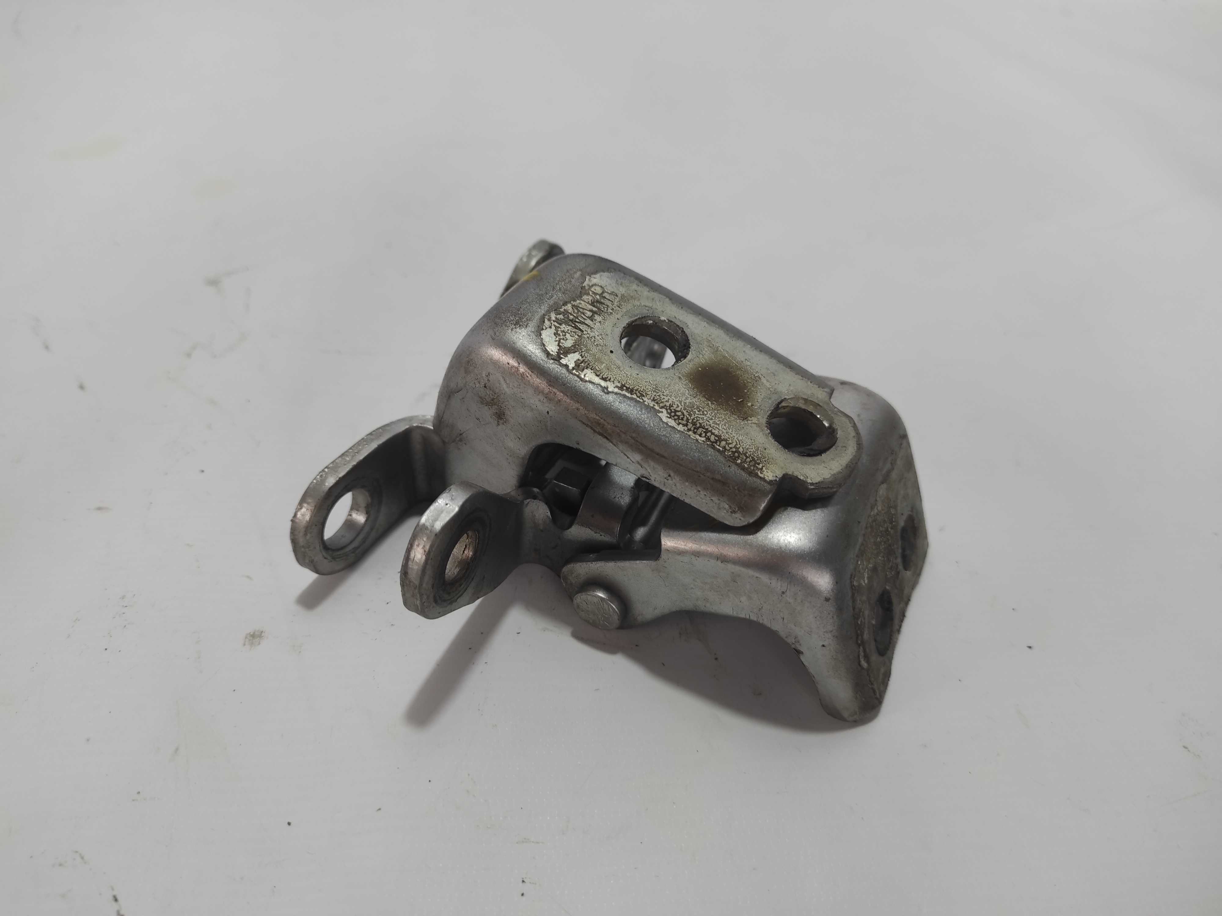 Dobradiça Da Porta Traseira Direita Honda Fit Ex 2010