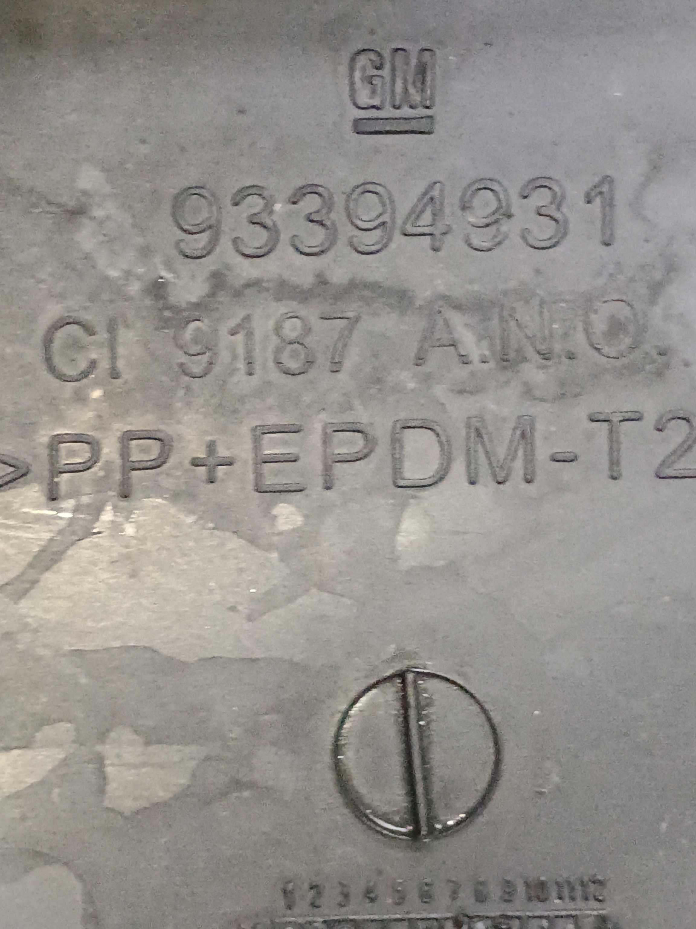 Acabamento Superior Coluna Direção Gm Meriva 1.8 2005 4
