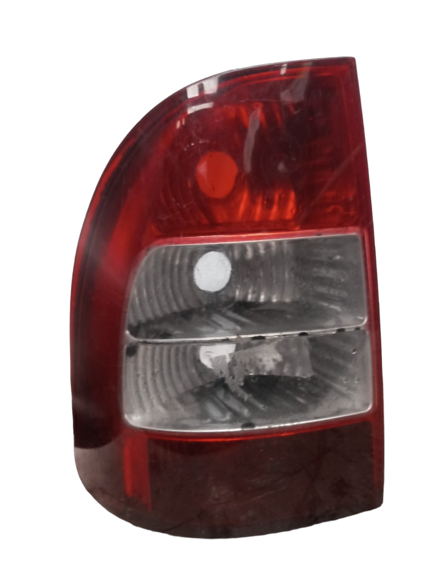 Lanterna Traseira Esquerda Fiat Strada  2010 Com Detalhe 3