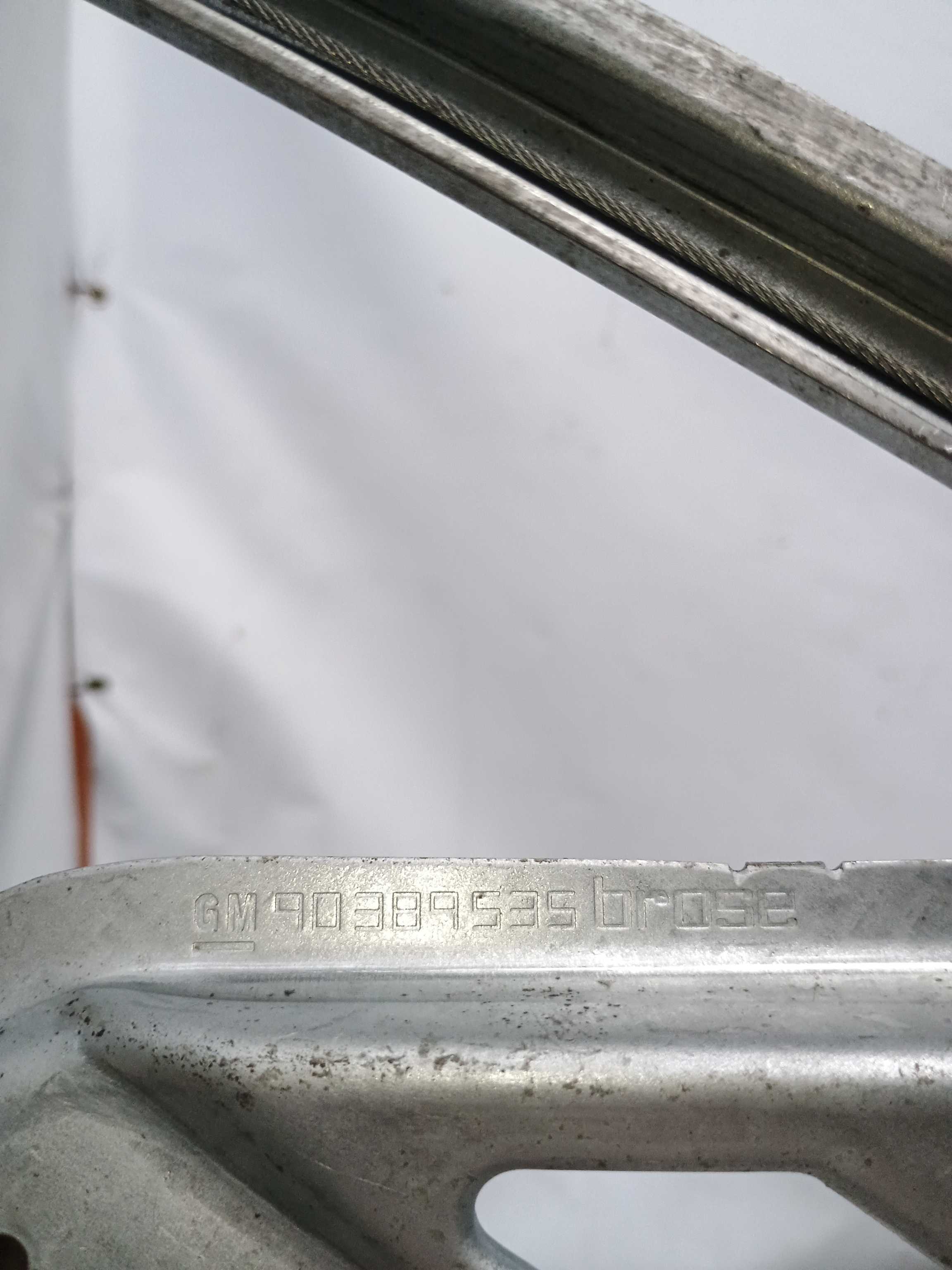 Máquina Vidro Manual Traseiro Esquerdo Gm Corsa 1996 3