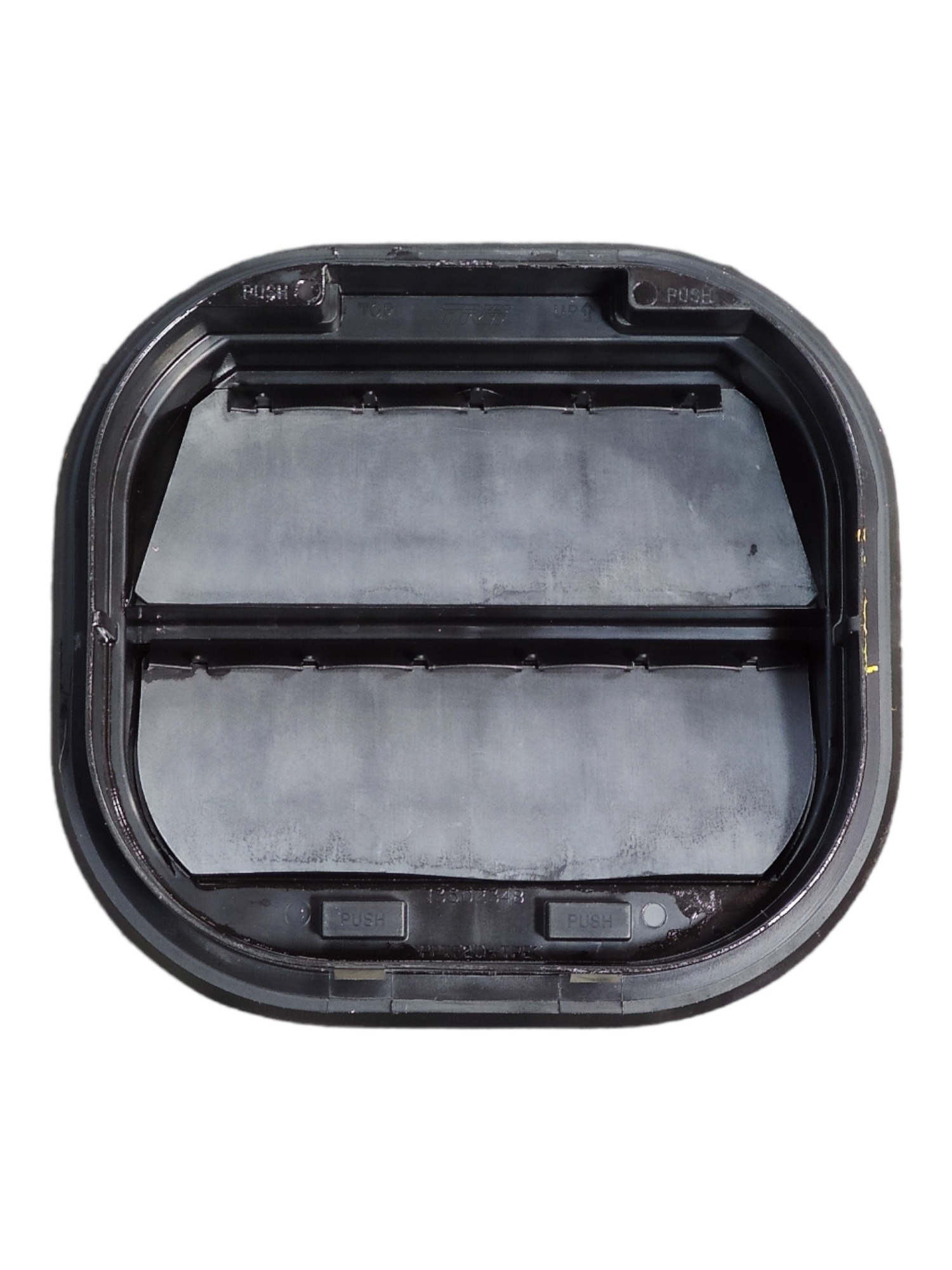 Difusor Grade Exaustão Carroceria Onix Ltz 1.4 2016 13502348