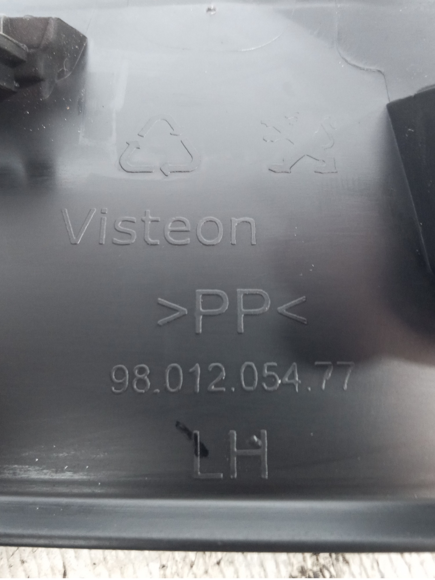 Acab Retrovisor Esquerdo Peugeot 208 Griffe 1.6 16v 2017 3