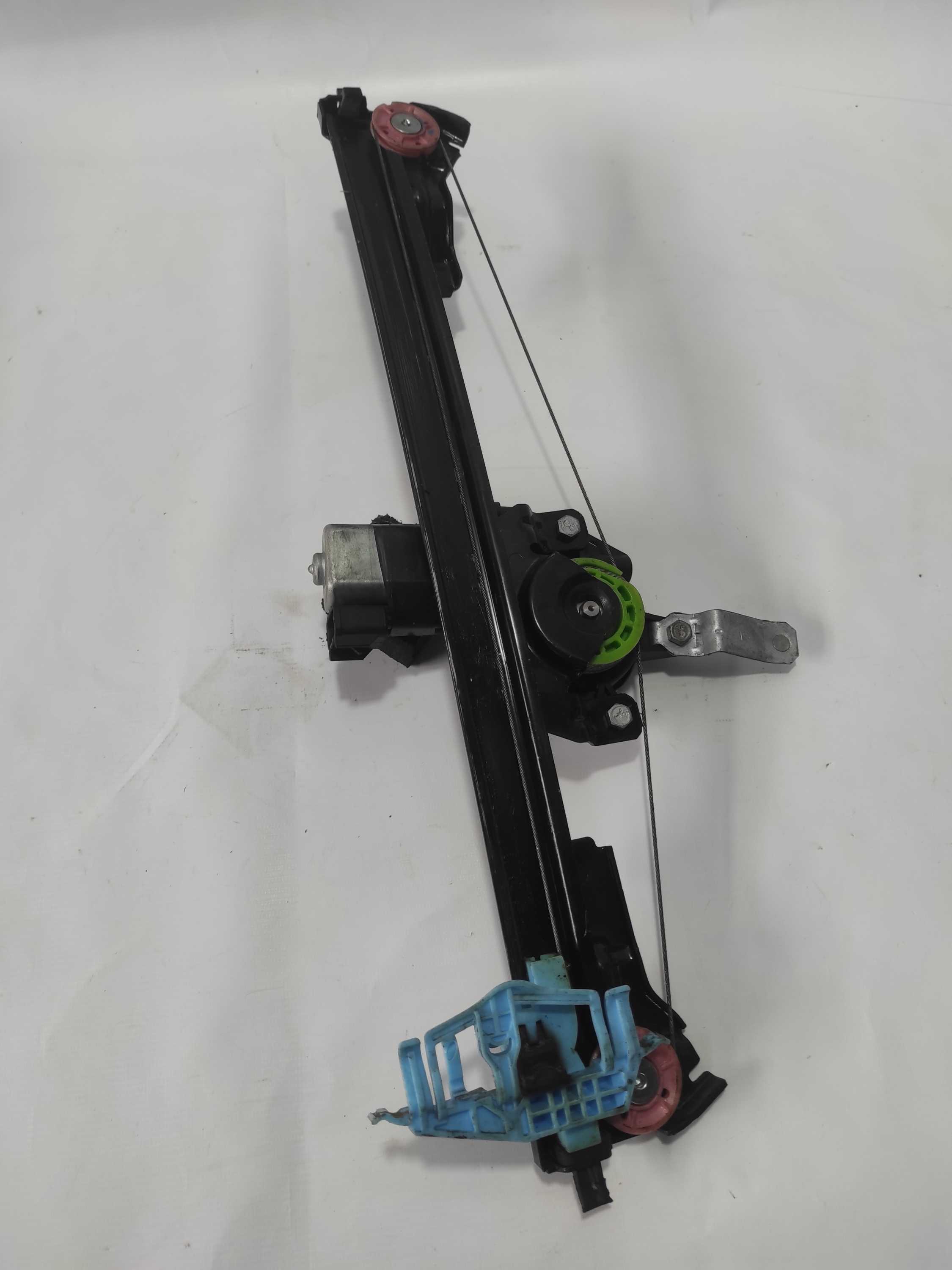 Máquina De Vidro Dianteira Direita Palio Attractive 51849097 2
