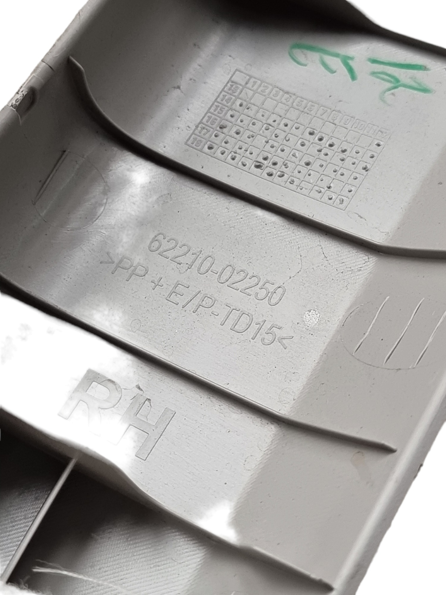 Moldura Esquerda Coluna Para-brisa Corolla 2019 6222002250 3