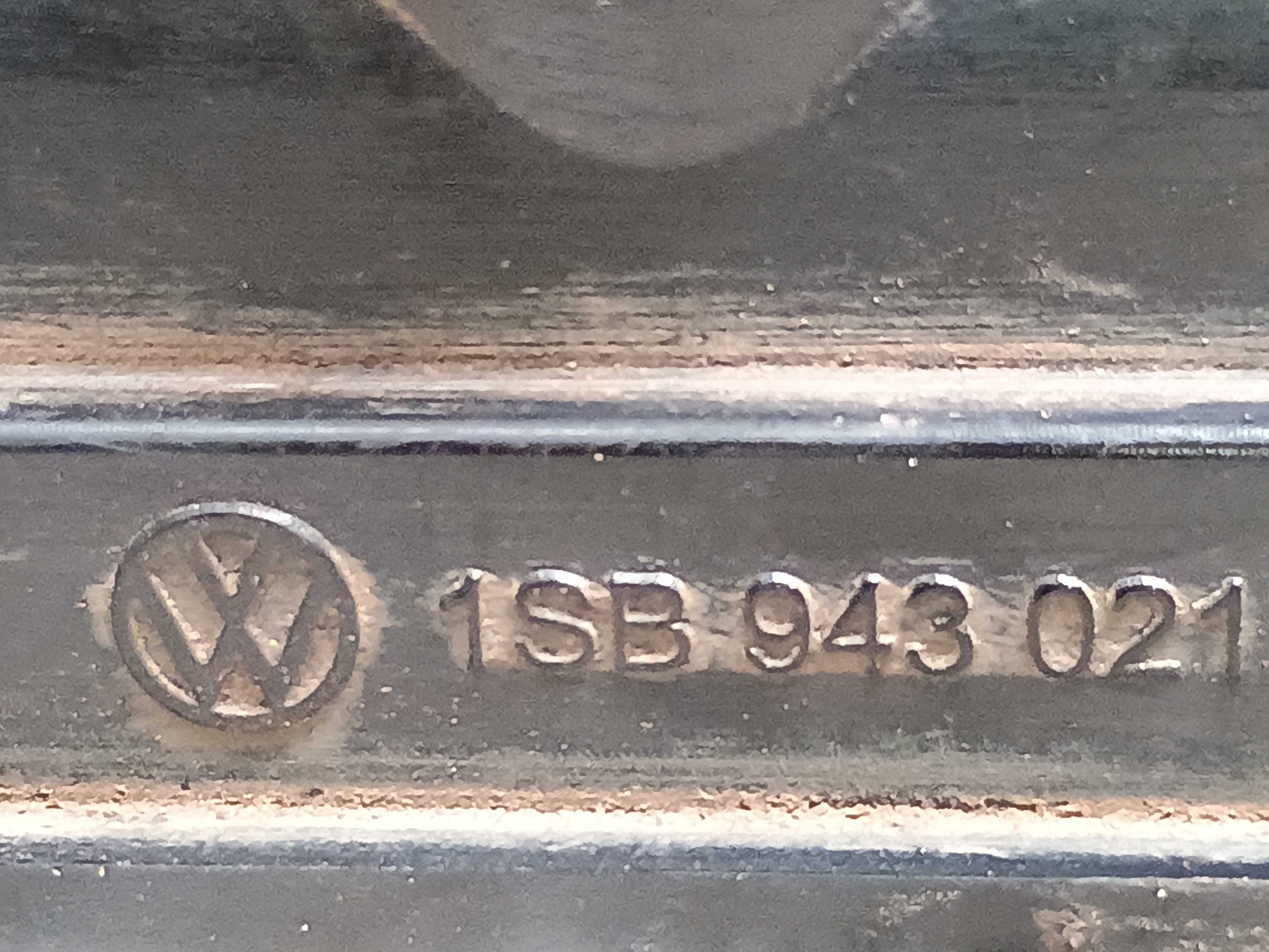 Luz De Placa Vw Fox 2017 1sb943021 4