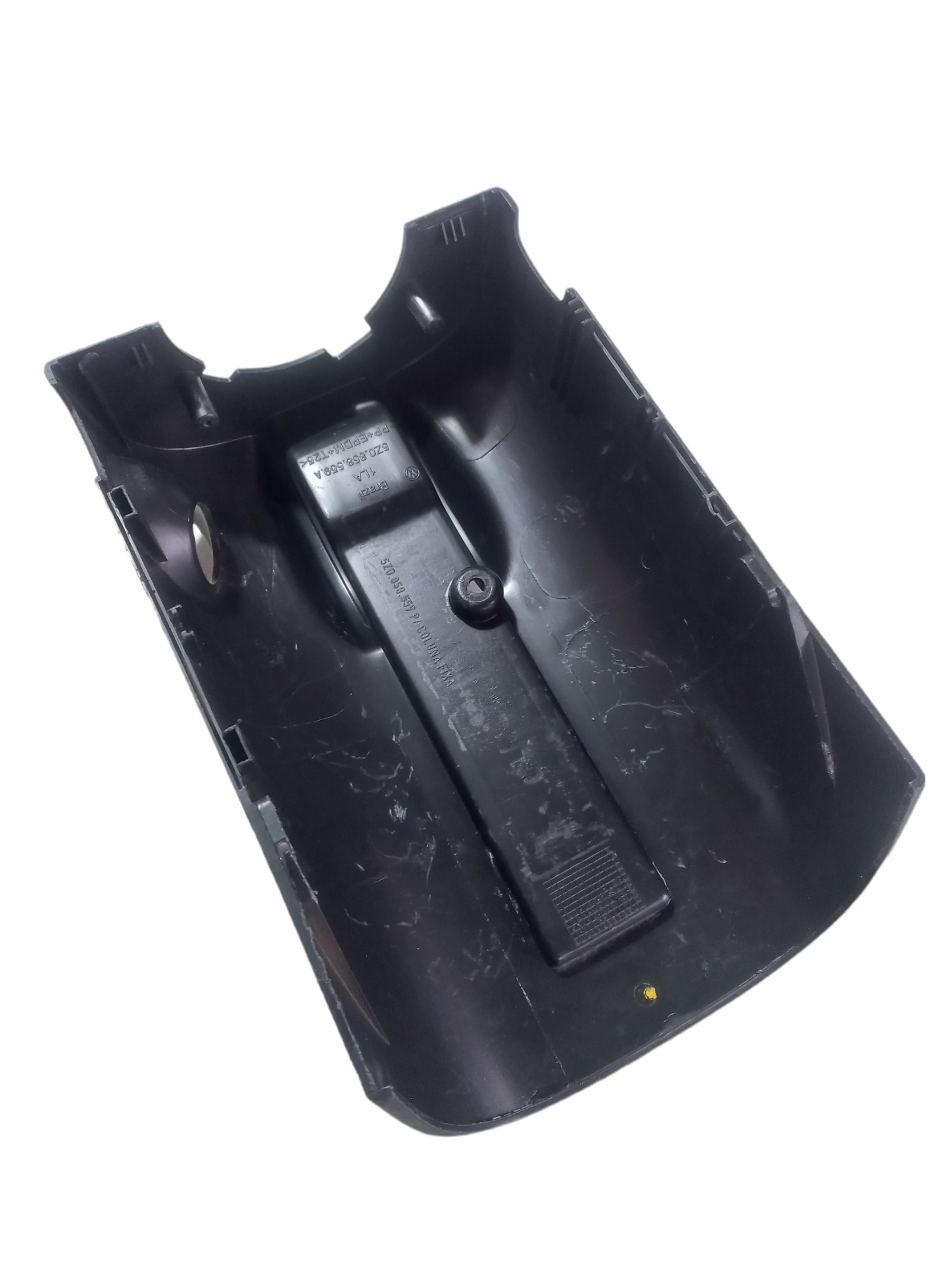 Moldura Inferior Coluna De Direção Volkswagen Fox 2008. 4