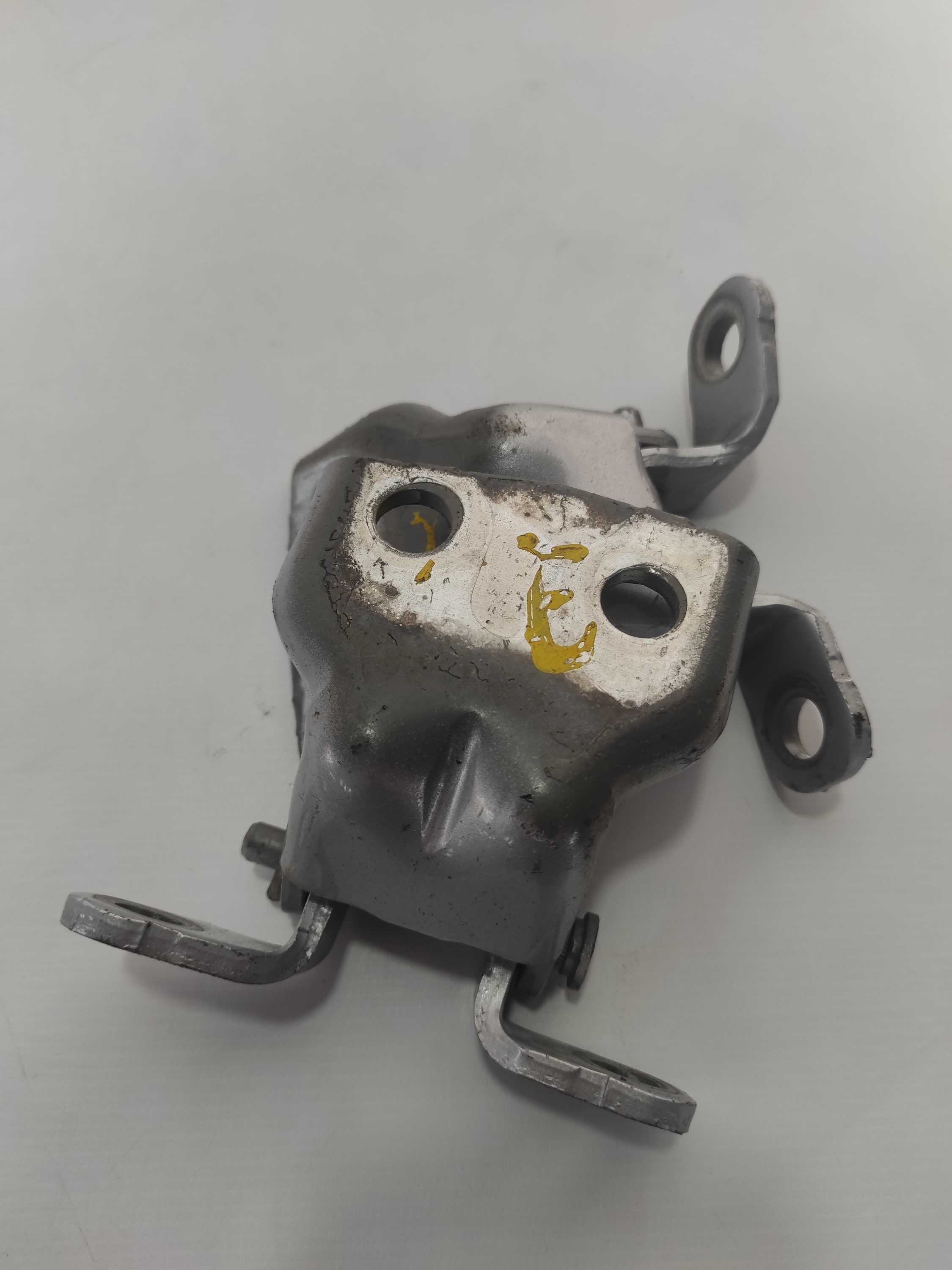 Dobradiça Da Porta Traseira Esquerda Ford Ecosport 2009 2