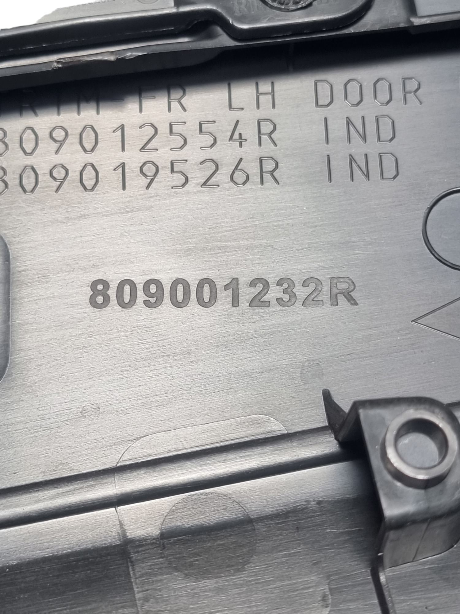 Forro De Porta Diant. Dir. Renault Kwid 2019 809001232 3