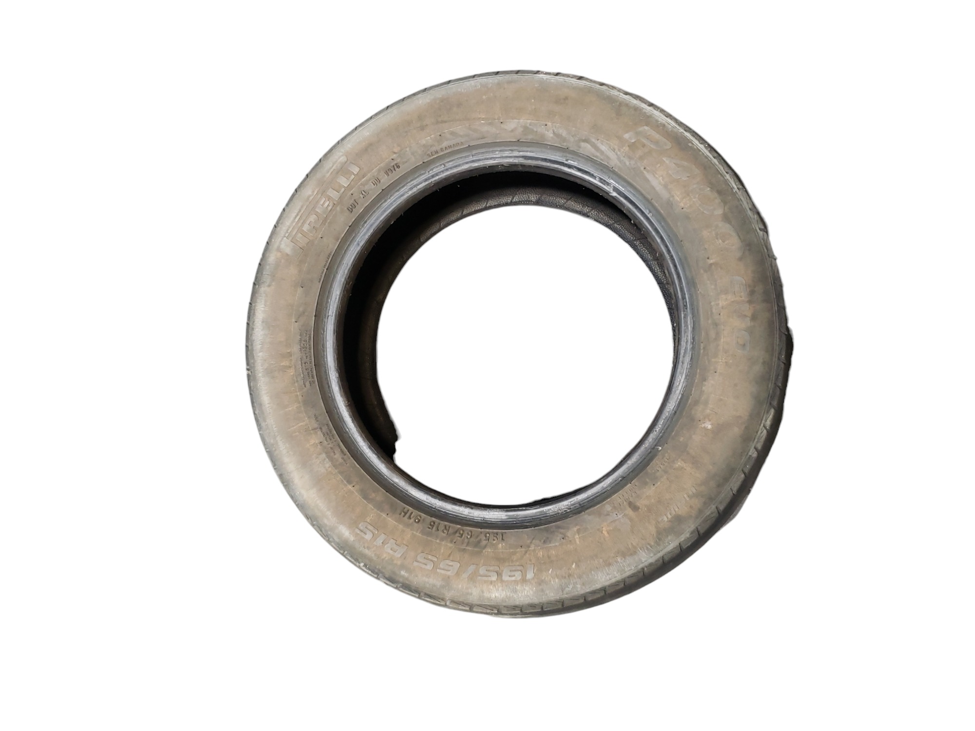 Pneu Usado 195 65 R15 Pirelli A1
