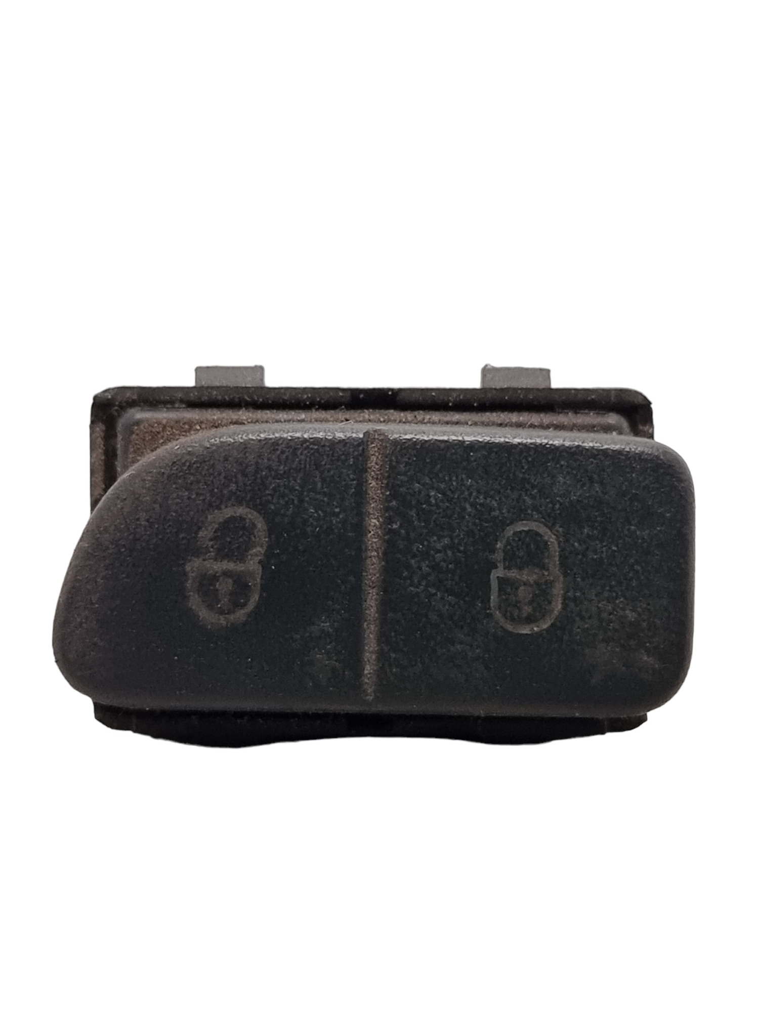 Botão Bloqueio Central Volkswagen Voyage 1.6 2015 5u0952125 1