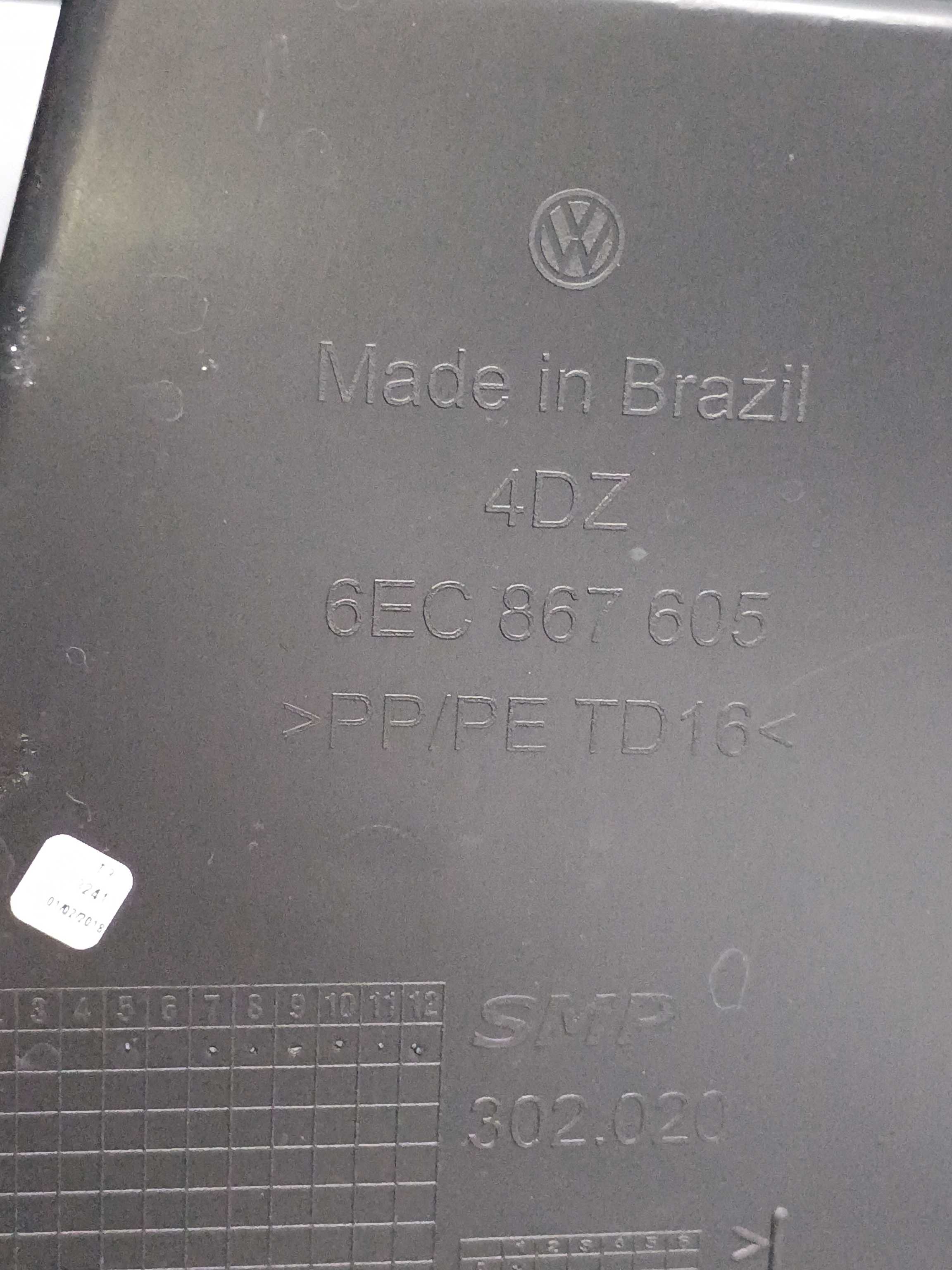 Tampão Porta Malas Vw Virtus 1.0 12v 2018 6ec867605 Preto 3